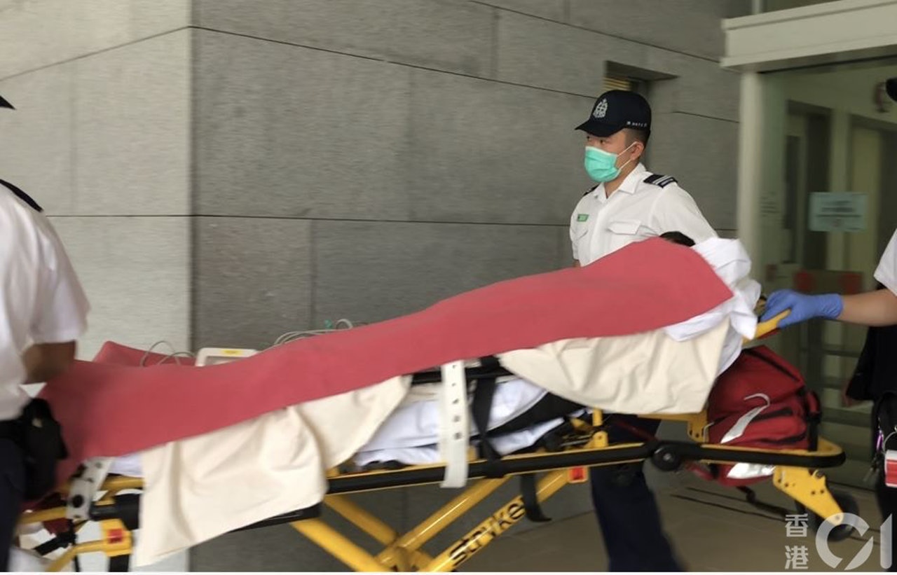 天水圍天恒邨婦人企跳獲救,消防登門卻揭發一宗謀殺案。(陳諾希攝)(資料圖片) 天水圍天恒邨婦人企跳獲救,消防登門卻揭發一宗謀殺案。(陳諾希攝)(資料圖片)
