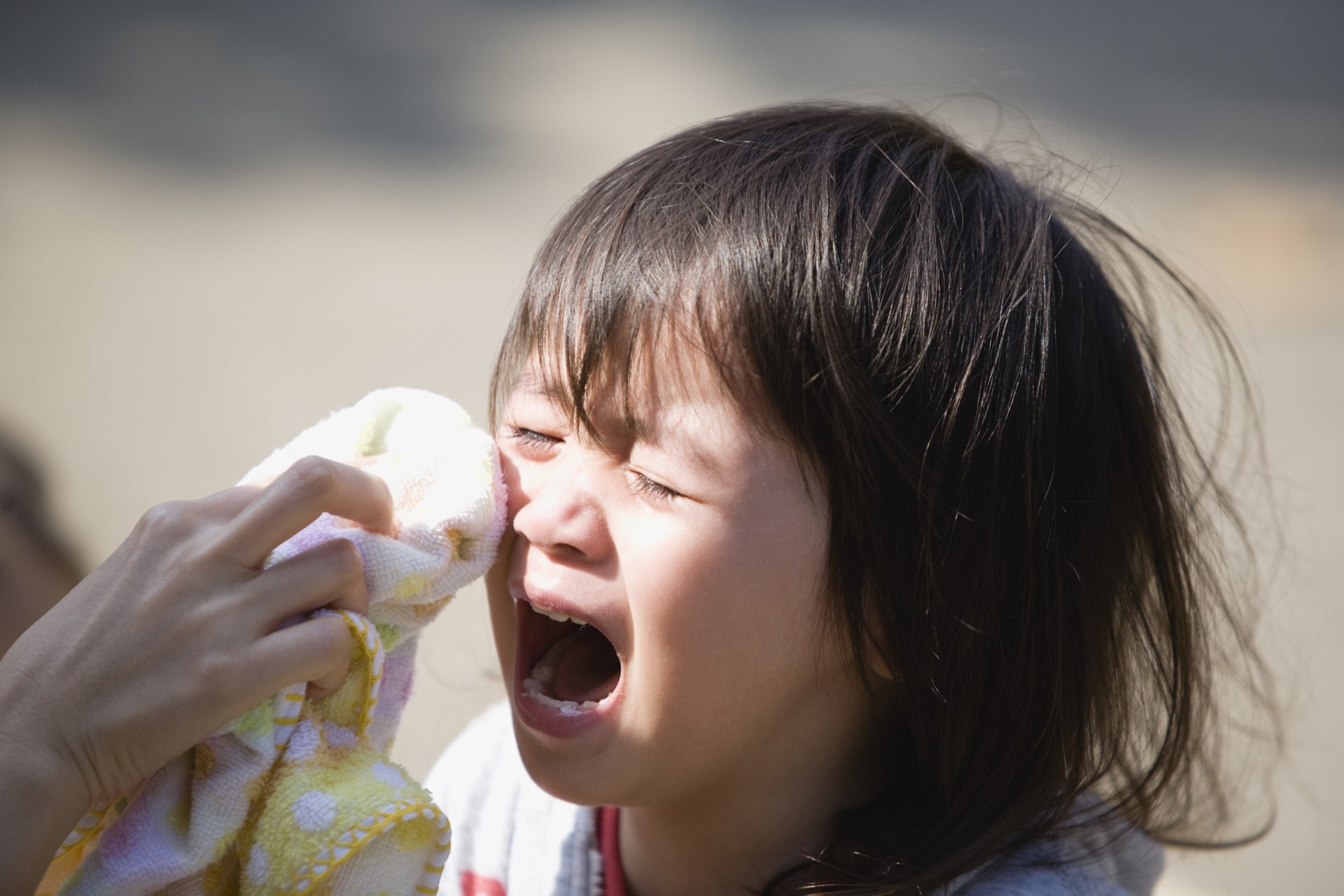 【親子教養】孩子爭取注意而變曳　應對策略：故意忽略｜程衞強
