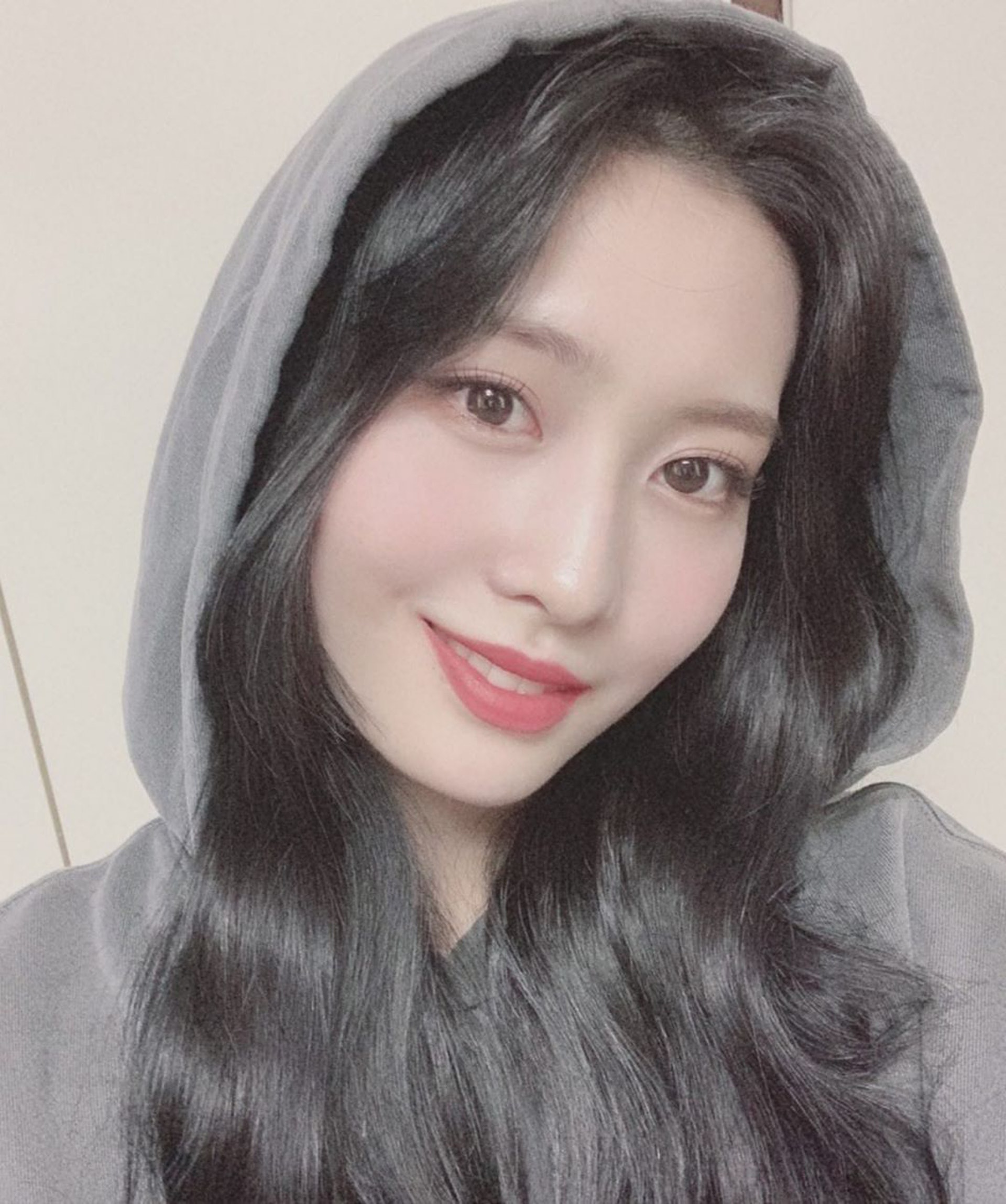MOMO(IG@twicetagram) MOMO(IG@twicetagram)
