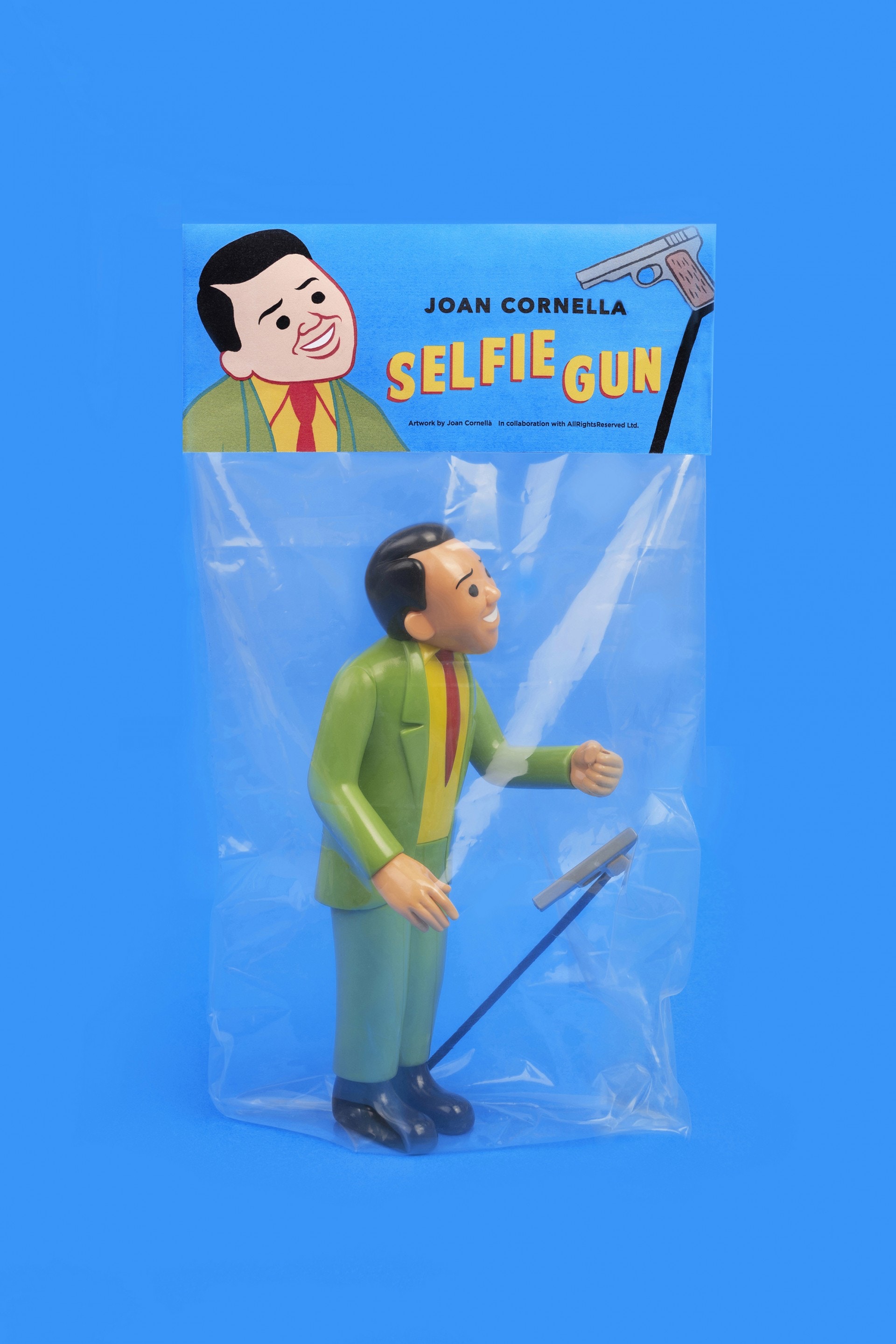 Joan Cornellà】經典Selfie Gun出Figure 將諷刺玩味立體化