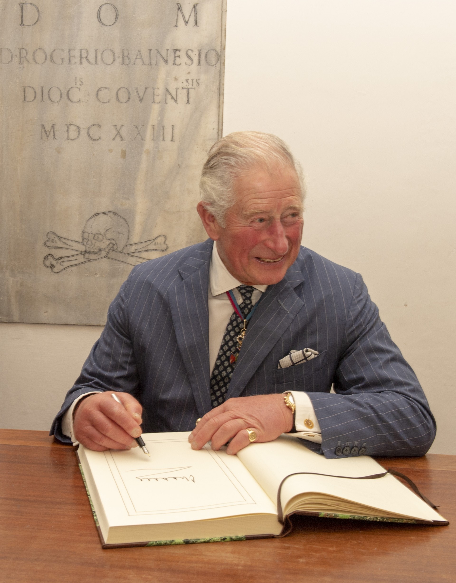 王储查理斯就有戴上印戒。（Getty Images）