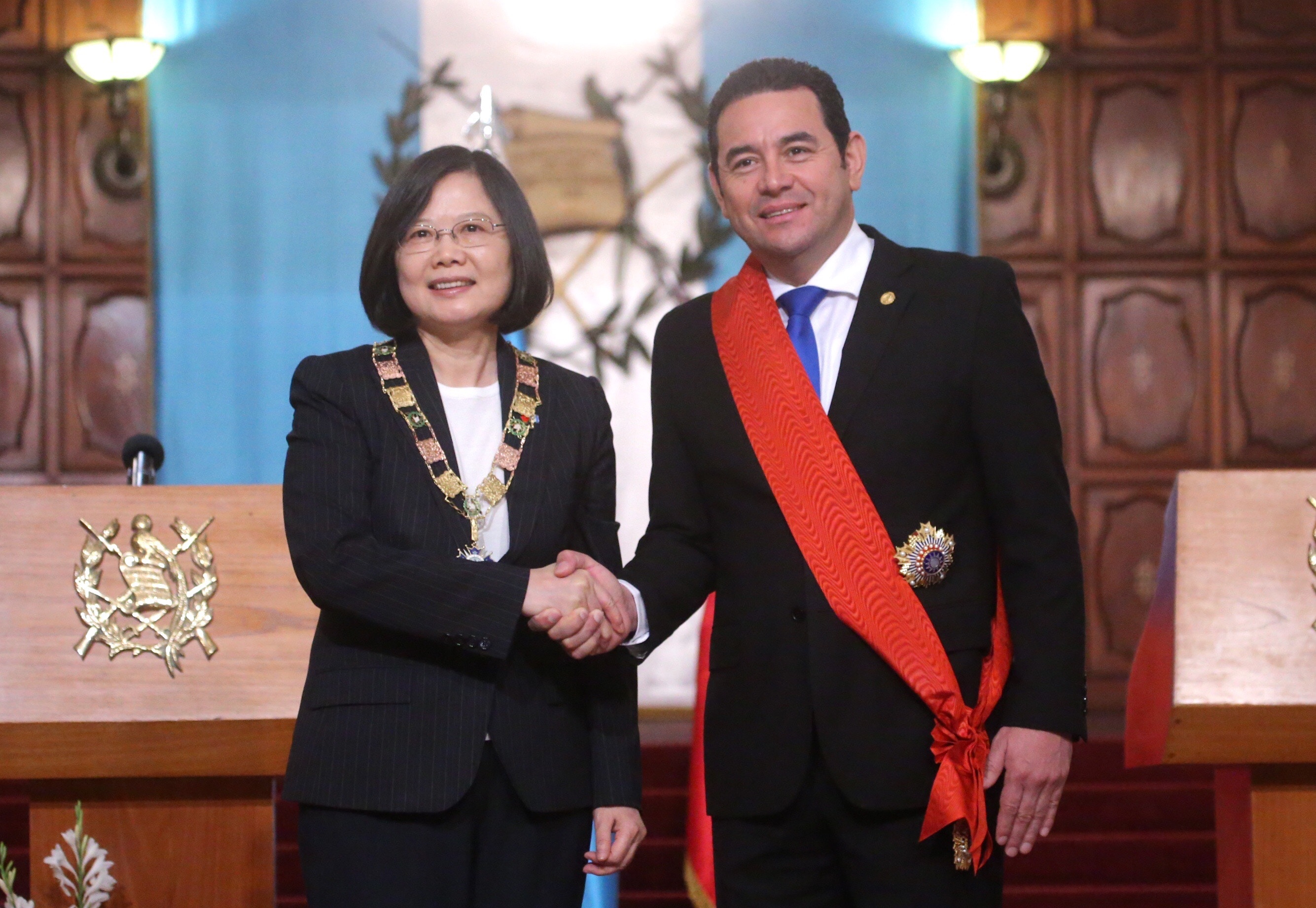 蔡英文訪危地馬拉談援建王毅交好非洲尼日利亞即令台代表處摘牌