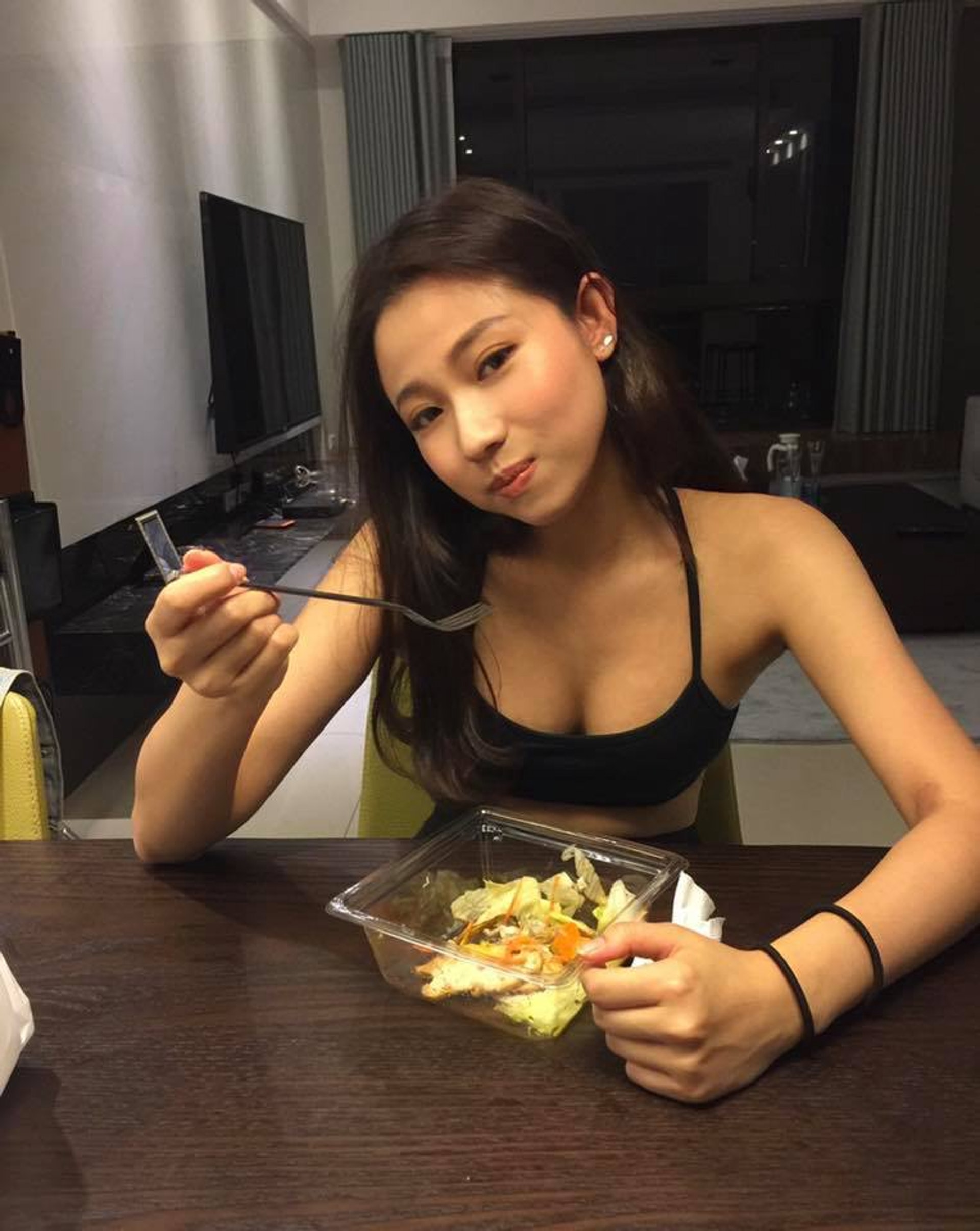 Jessica Kao經常都係社交媒體上分享自己的生活近況。(fb「Jessica Kao」圖片) Jessica Kao經常都係社交媒體上分享自己的生活近況。(fb「Jessica Kao」圖片)