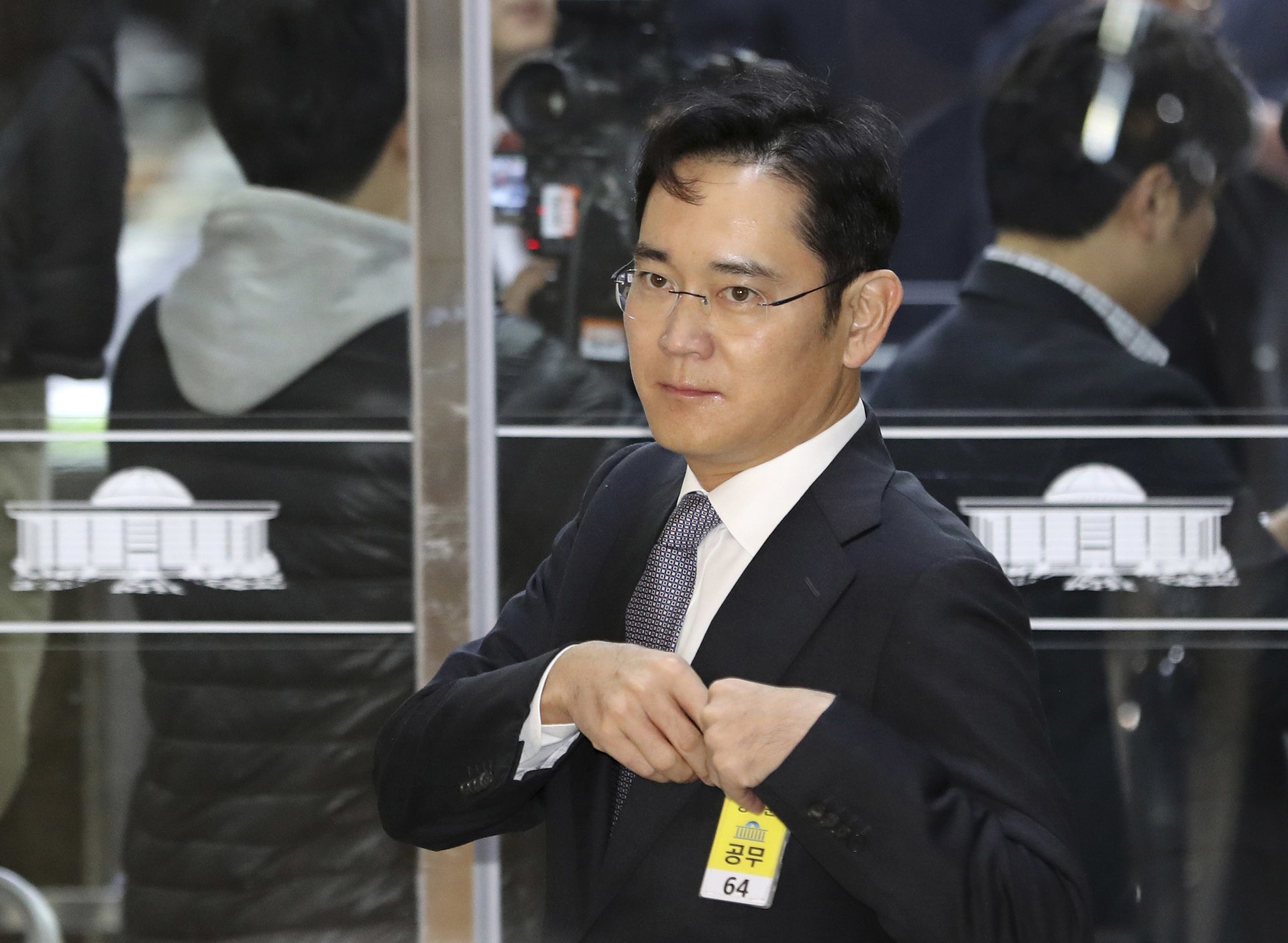 獨立檢察組正式向法院申請逮捕令,拘捕李在鎔。(美聯社) 獨立檢察組正式向法院申請逮捕令,拘捕李在鎔。(美聯社)