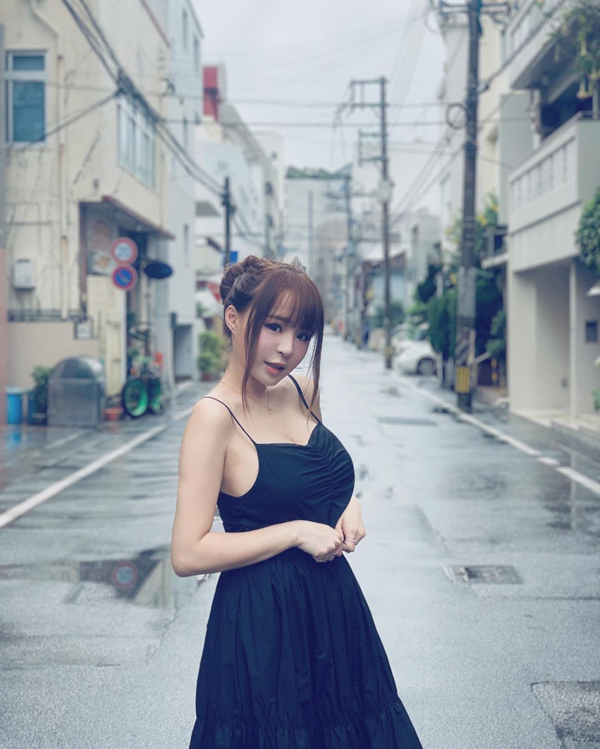 元元以豐滿身材在台灣娛樂圈走紅。(元元IG圖片) 元元以豐滿身材在台灣娛樂圈走紅。(元元IG圖片)