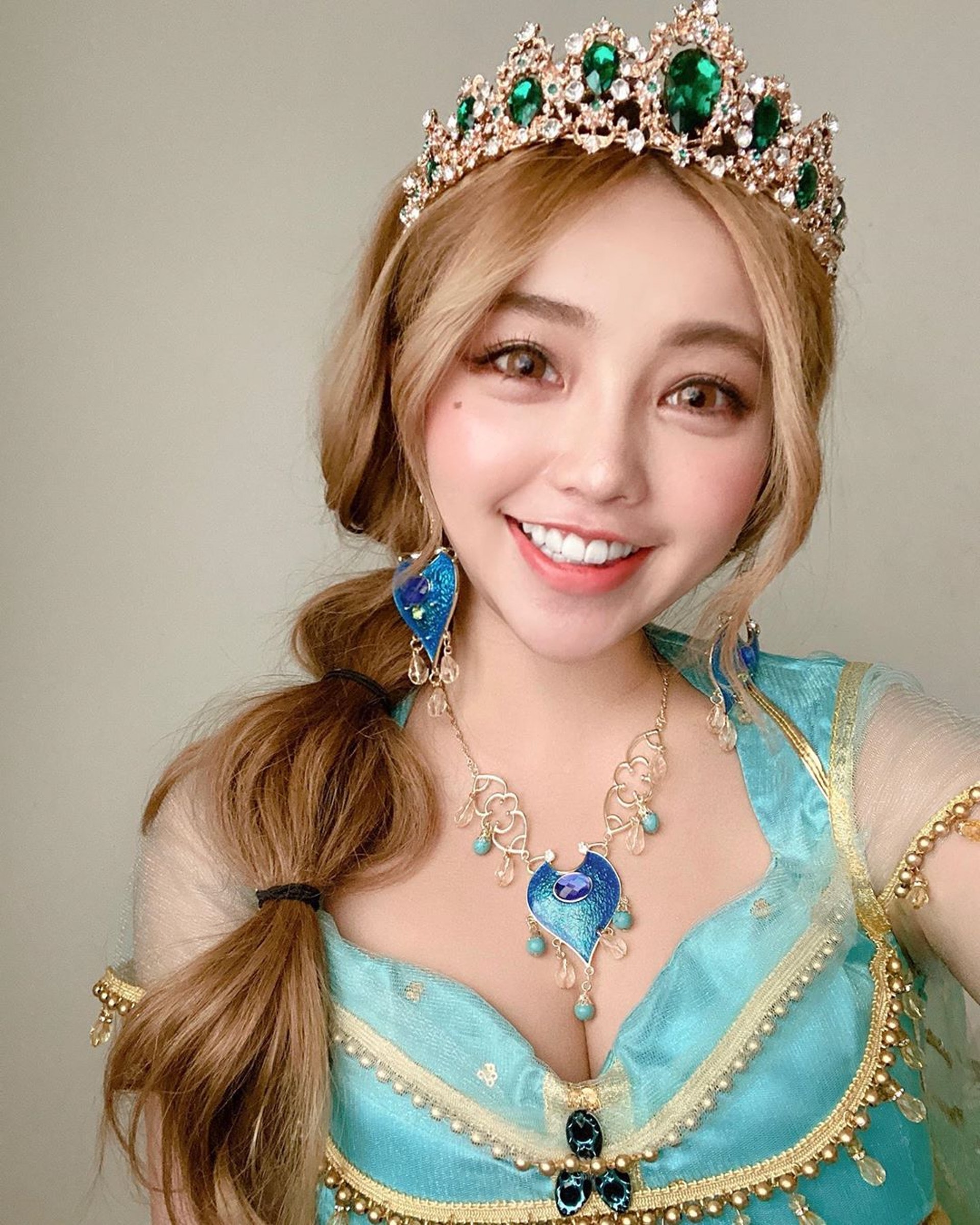 黃琳在萬聖節Cosplay茉莉公主。(IG@lovelynnboo) 黃琳在萬聖節Cosplay茉莉公主。(IG@lovelynnboo)