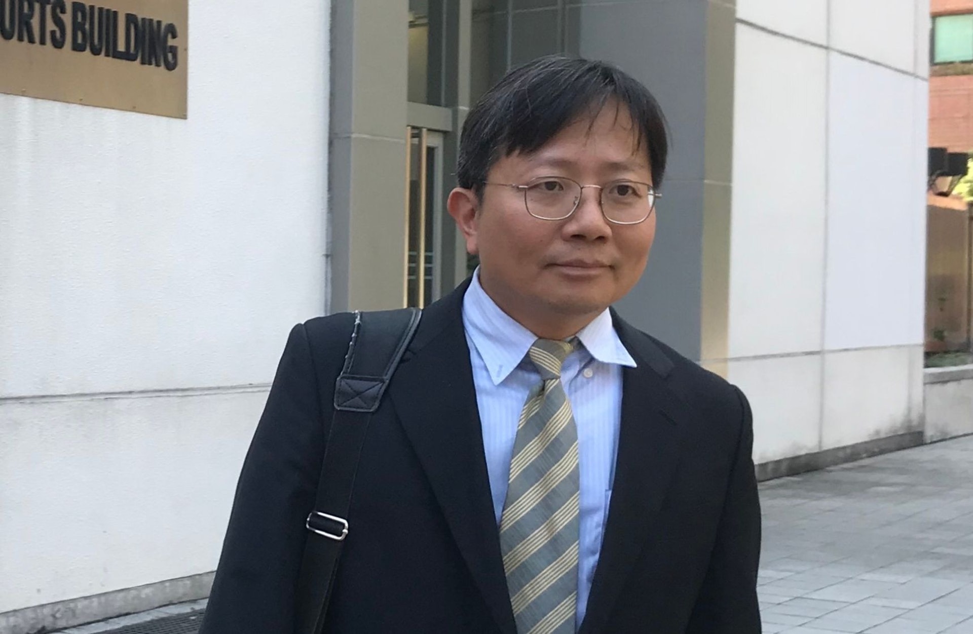 應科院總監涉批53萬訂單予兩間其妻及朋友持股公司案件開審 香港01 社會新聞 應科院總監涉批53萬訂單予兩間其妻及朋友持股公司案件開審 香港01 社會新聞