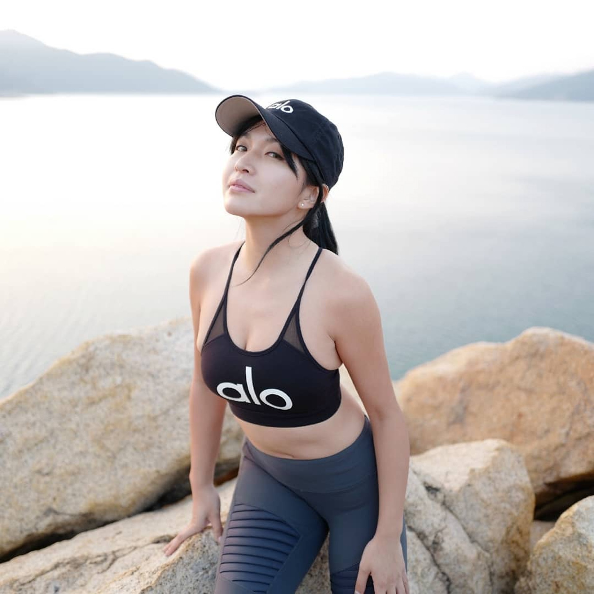 陳偉琪去郊野影靚相。(Instagram/@vthechan) 陳偉琪去郊野影靚相。(Instagram/@vthechan)