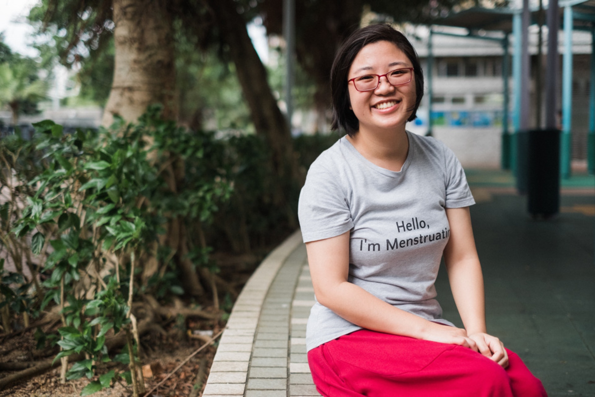 「香港基層婦女的生活環境比較不一樣，她們可能住在劏房、或者礙於華人保守文化，難以與身邊人傾談月經問題。」Zoe說。