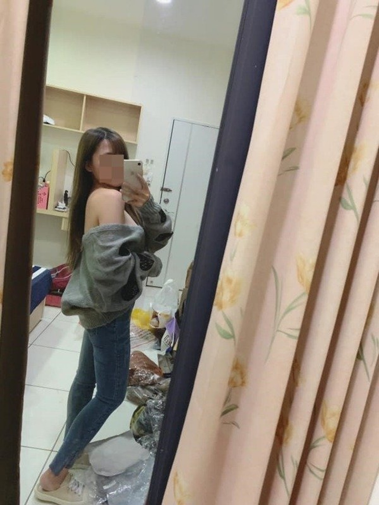 台女淘寶買衫驚變「情趣睡衣」。(Facebook@爆廢公社二館) 台女淘寶買衫驚變「情趣睡衣」。(Facebook@爆廢公社二館)