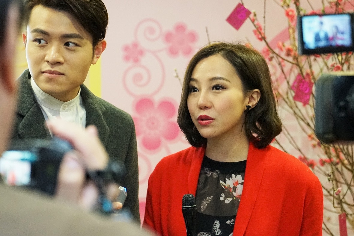 甄詠珊爸爸成功尋親　首與失散親戚過年