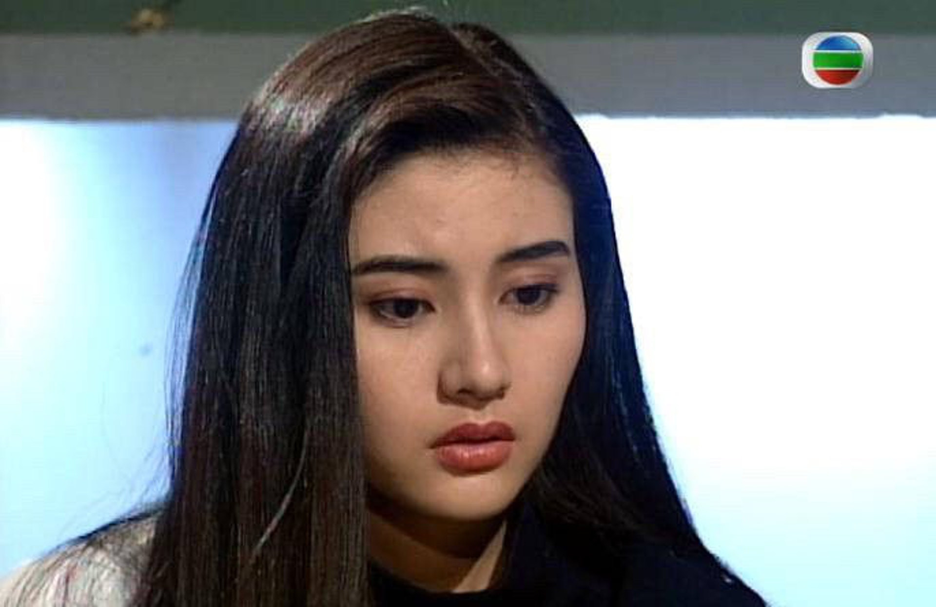 而她和黎明亦因此成為螢幕情侶(《原振俠》劇照) 而她和黎明亦因此成為螢幕情侶(《原振俠》劇照)