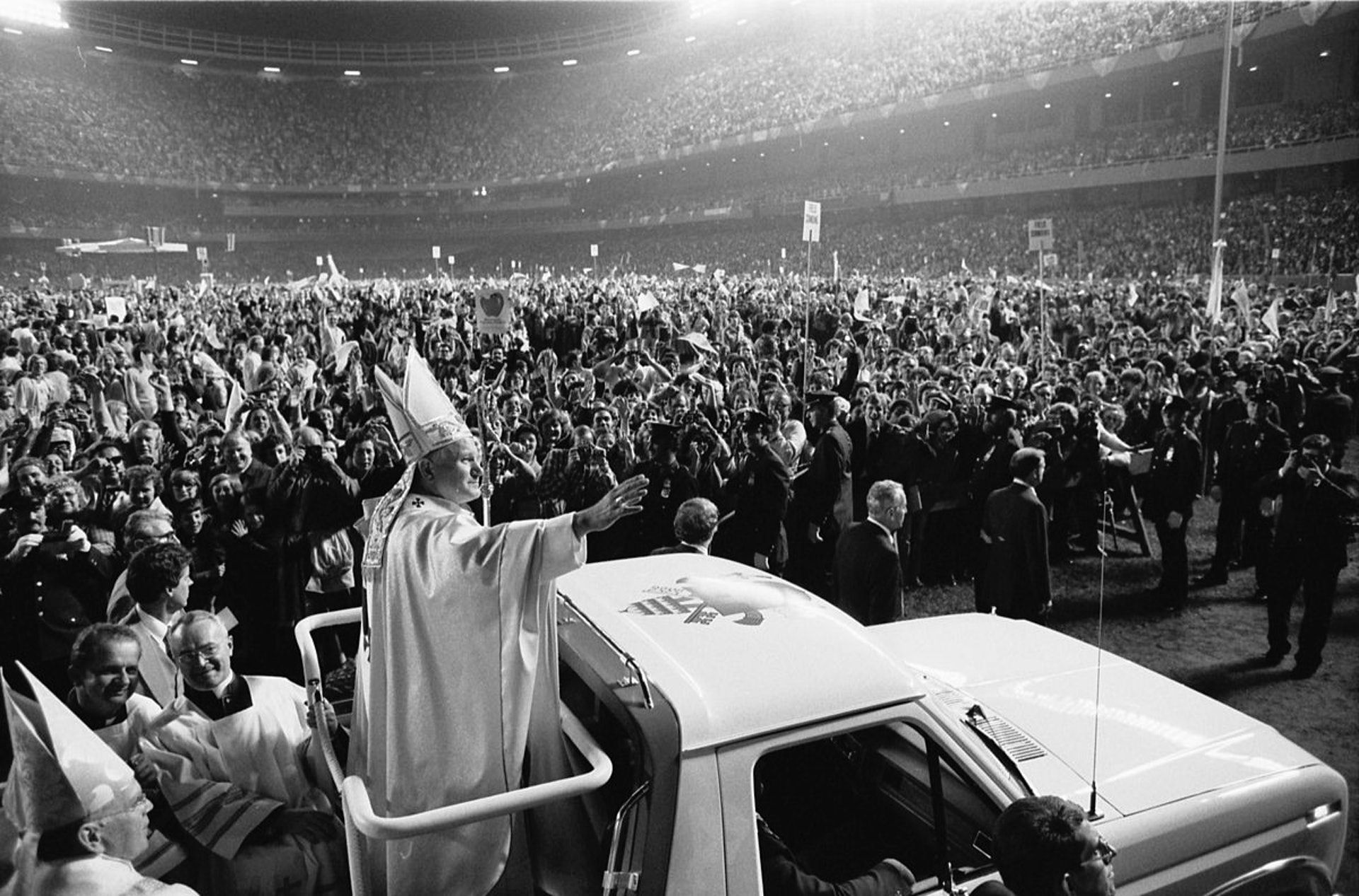 1979年，教宗若望保祿二世到訪家鄉波蘭。（Library of Congress）