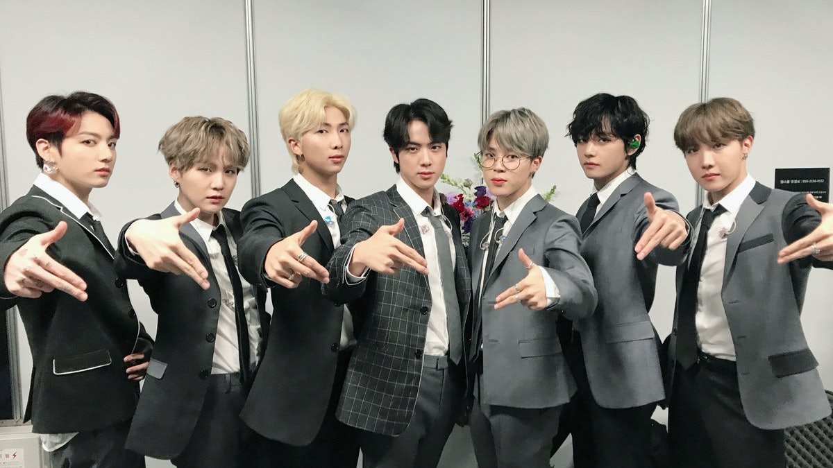 Bts防彈少年團年賺4 5億登福布斯榜韓媒爆清算出問題要告公司 香港01 即時娛樂 Bts防彈少年團年賺4 5億登福布斯榜韓媒爆清算出問題要告公司 香港01 即時娛樂