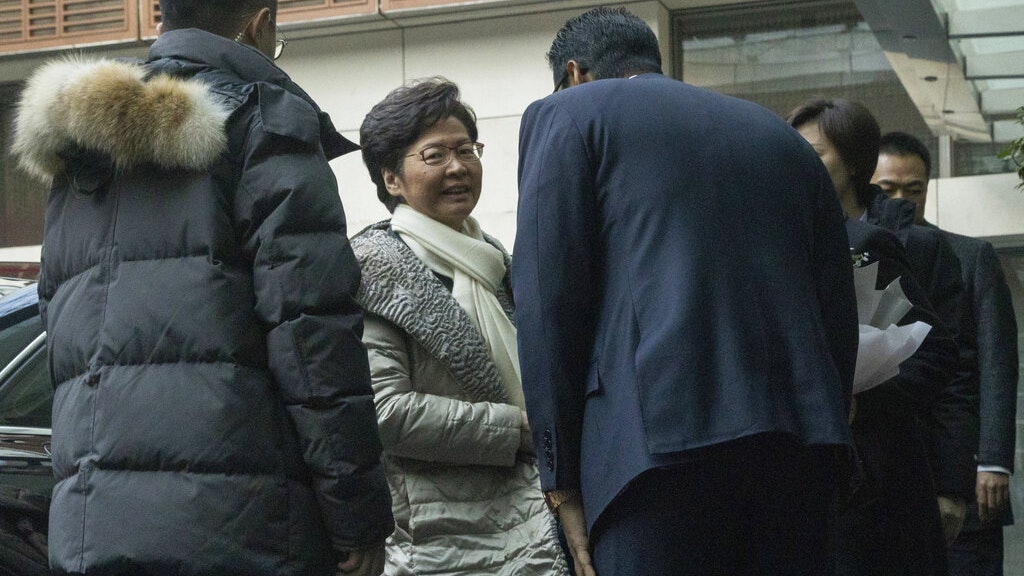 林鄭抵京展開述職行程 今或見韓正 據悉今年將不與張曉明會面 林鄭抵京展開述職行程 今或見韓正 據悉今年將不與張曉明會面