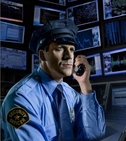 台婦提無理要求保安員被迫代做小孩功課後被扣薪原因係