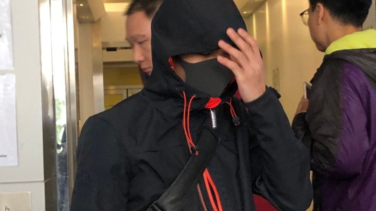 【野戰謀殺案】引開事主朋友讓兩男下手 戰友脫謀殺罪當庭釋放 【野戰謀殺案】引開事主朋友讓兩男下手 戰友脫謀殺罪當庭釋放