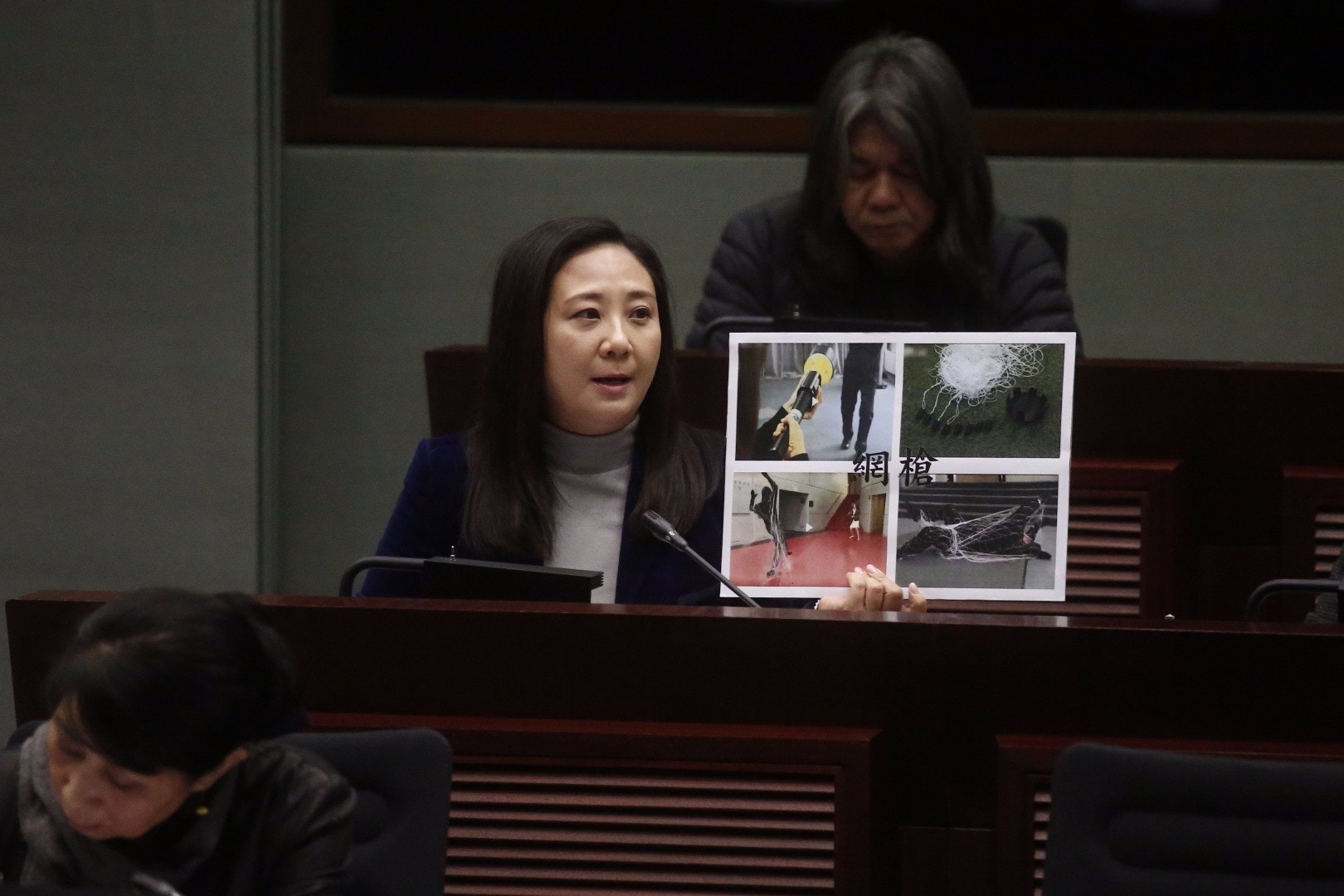 葛珮帆指多國已設立「禁蒙面法」。（梁鵬威攝）