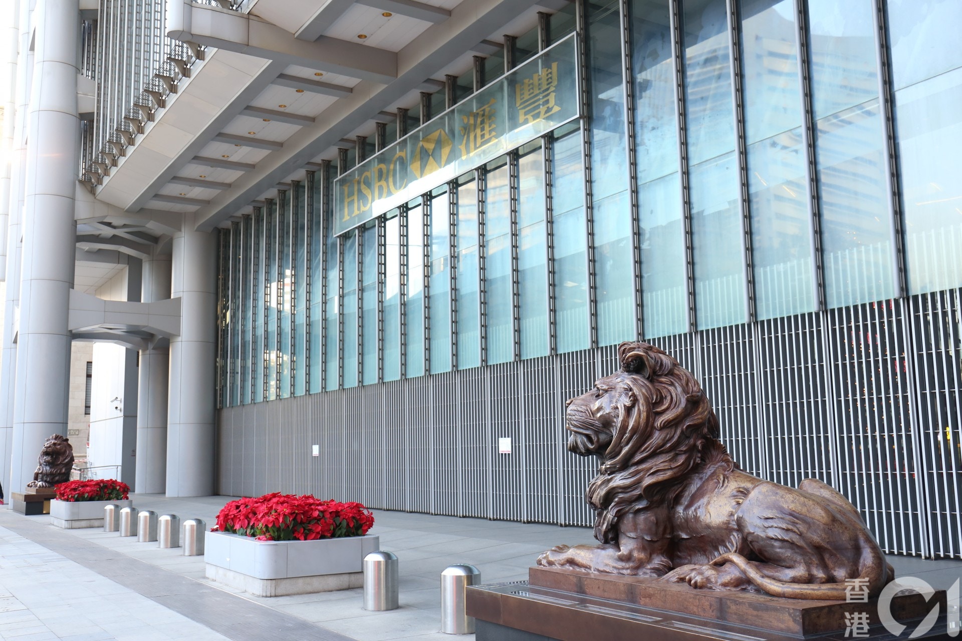 汇丰总行疑遭伪造存款证明诈骗9300万美元，四名菲籍女子被捕-硕谷新闻聚合