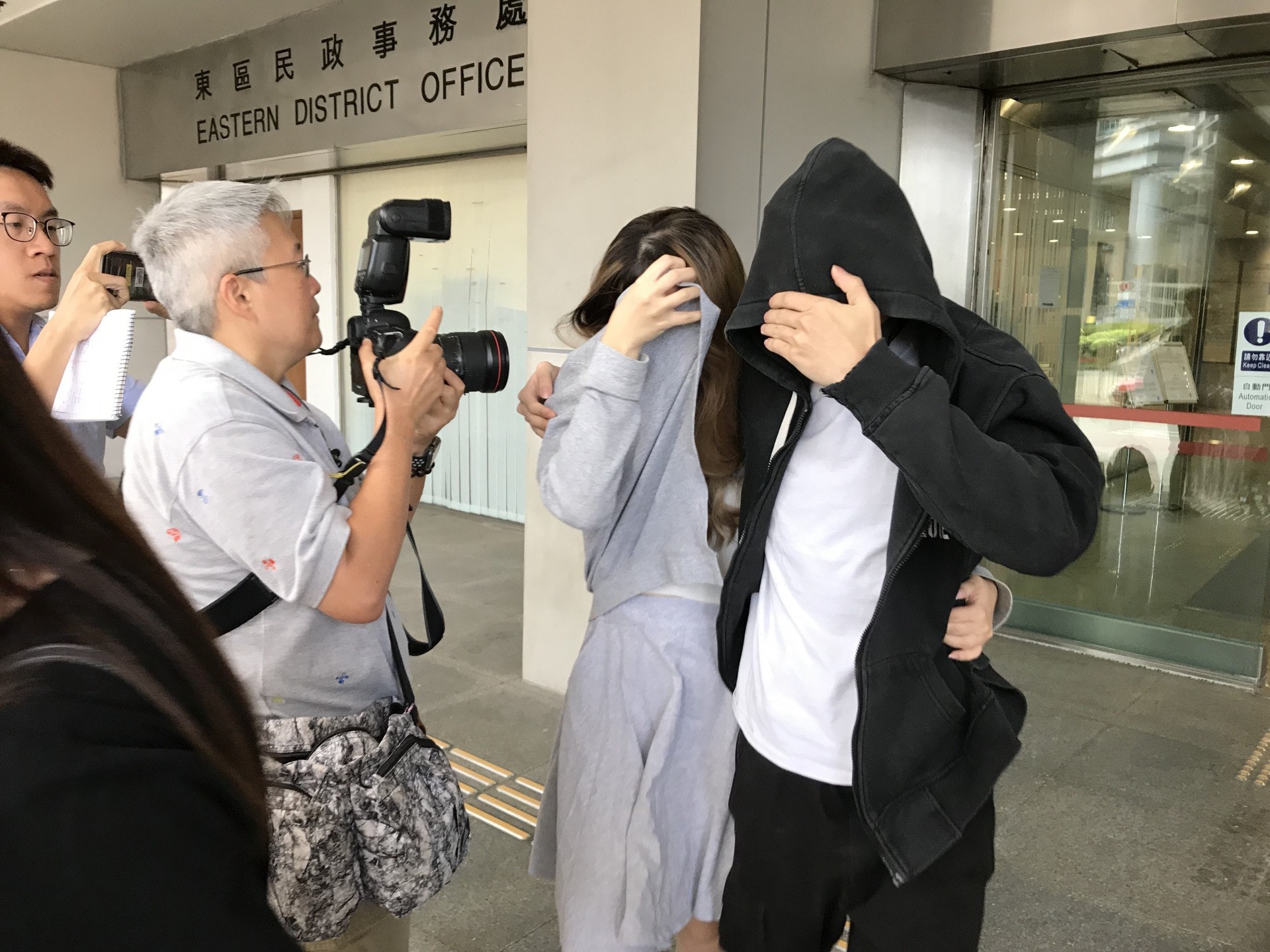 被告張浩輝(右一)是一名職業電競手。(資料圖片) 被告張浩輝(右一)是一名職業電競手。(資料圖片)