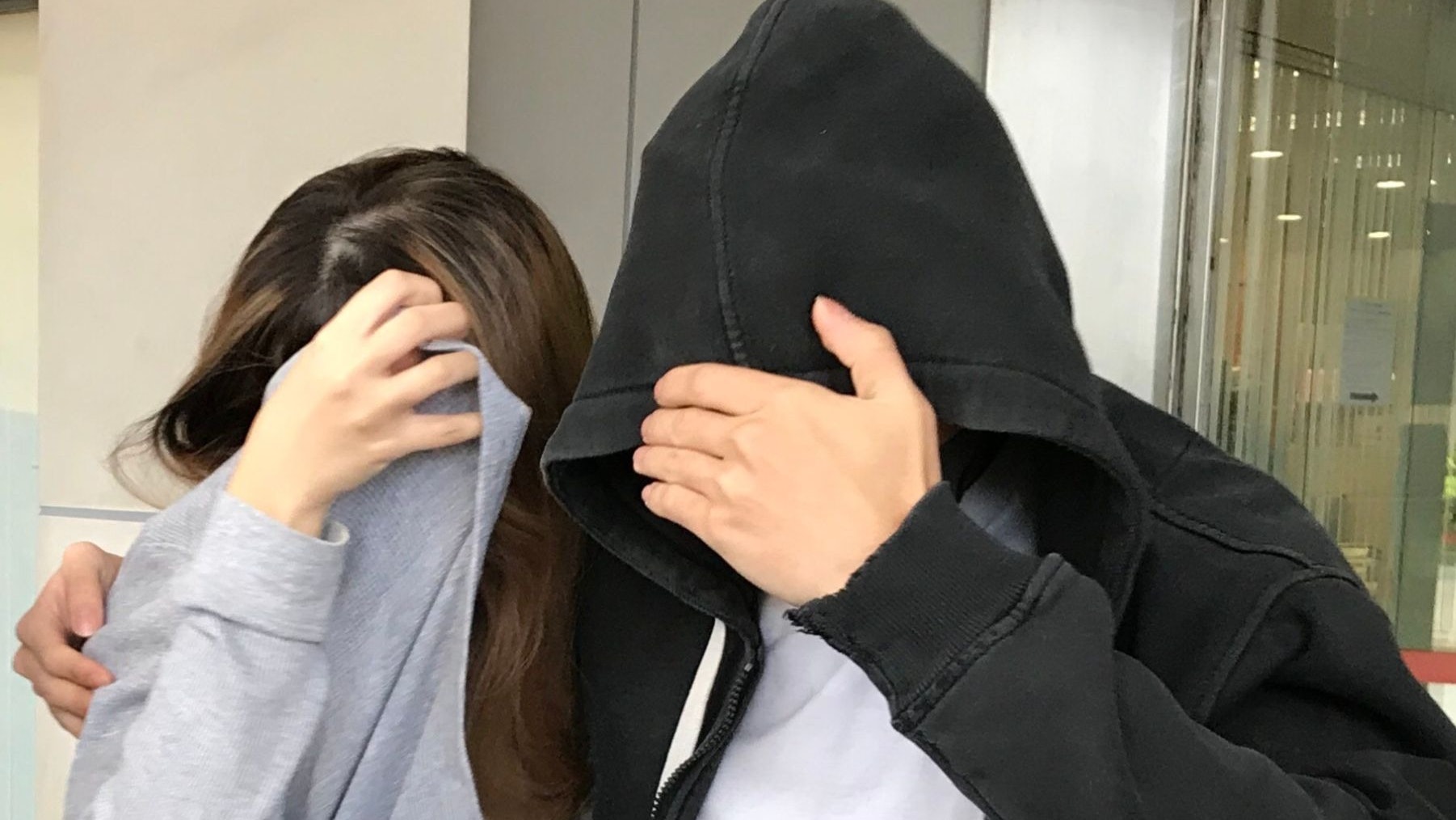 【逃犯條例】電競手等6人涉銅鑼灣藏白電油等 案押後2月合併處理 【逃犯條例】電競手等6人涉銅鑼灣藏白電油等 案押後2月合併處理