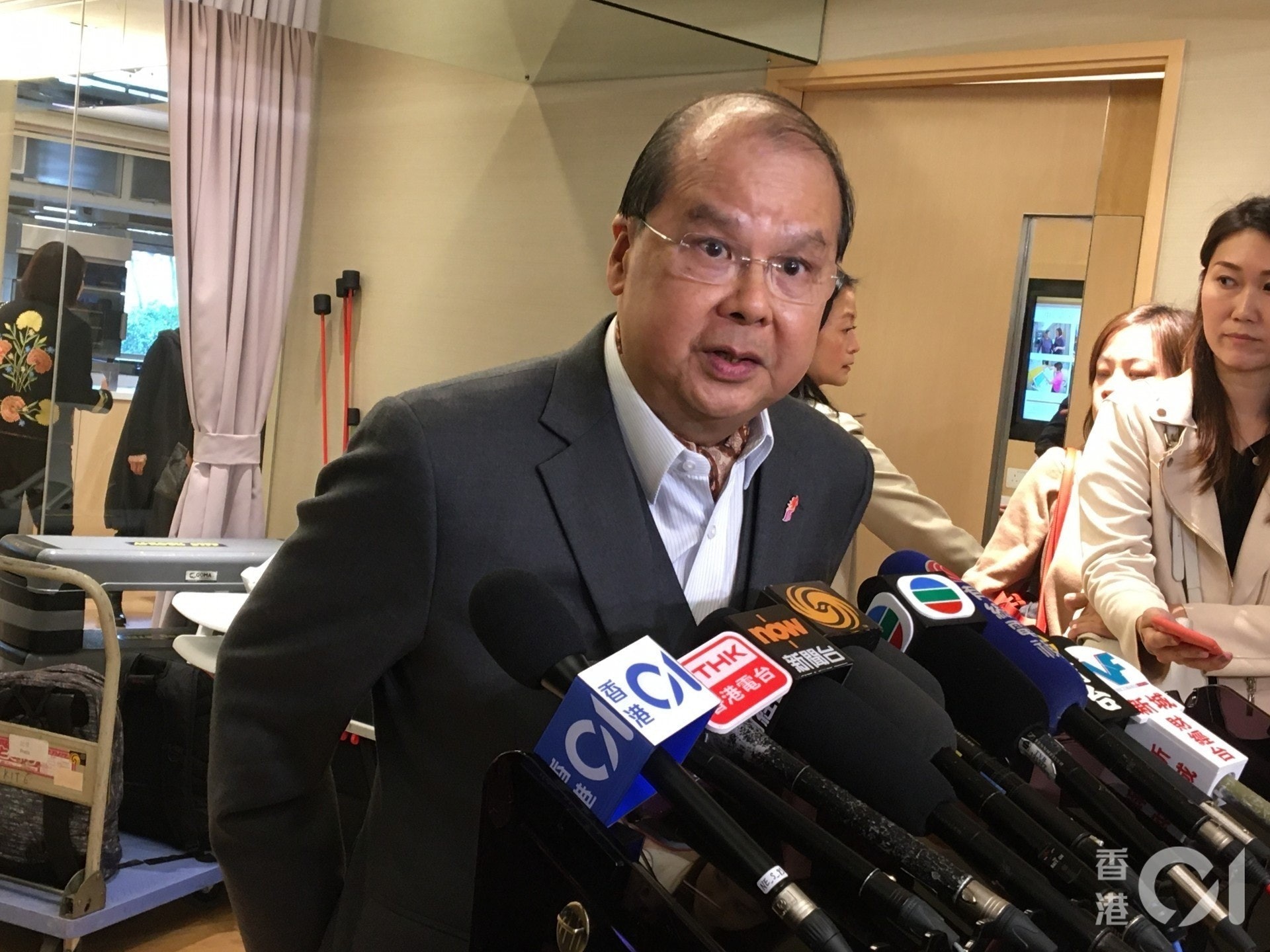 政務司司長張建宗將主持的下週五的區議會簡介會,惟共有16區全體民主派區議員以聯合聲明方式表示將杯葛。(資料圖片) 政務司司長張建宗將主持的下週五的區議會簡介會,惟共有16區全體民主派區議員以聯合聲明方式表示將杯葛。(資料圖片)