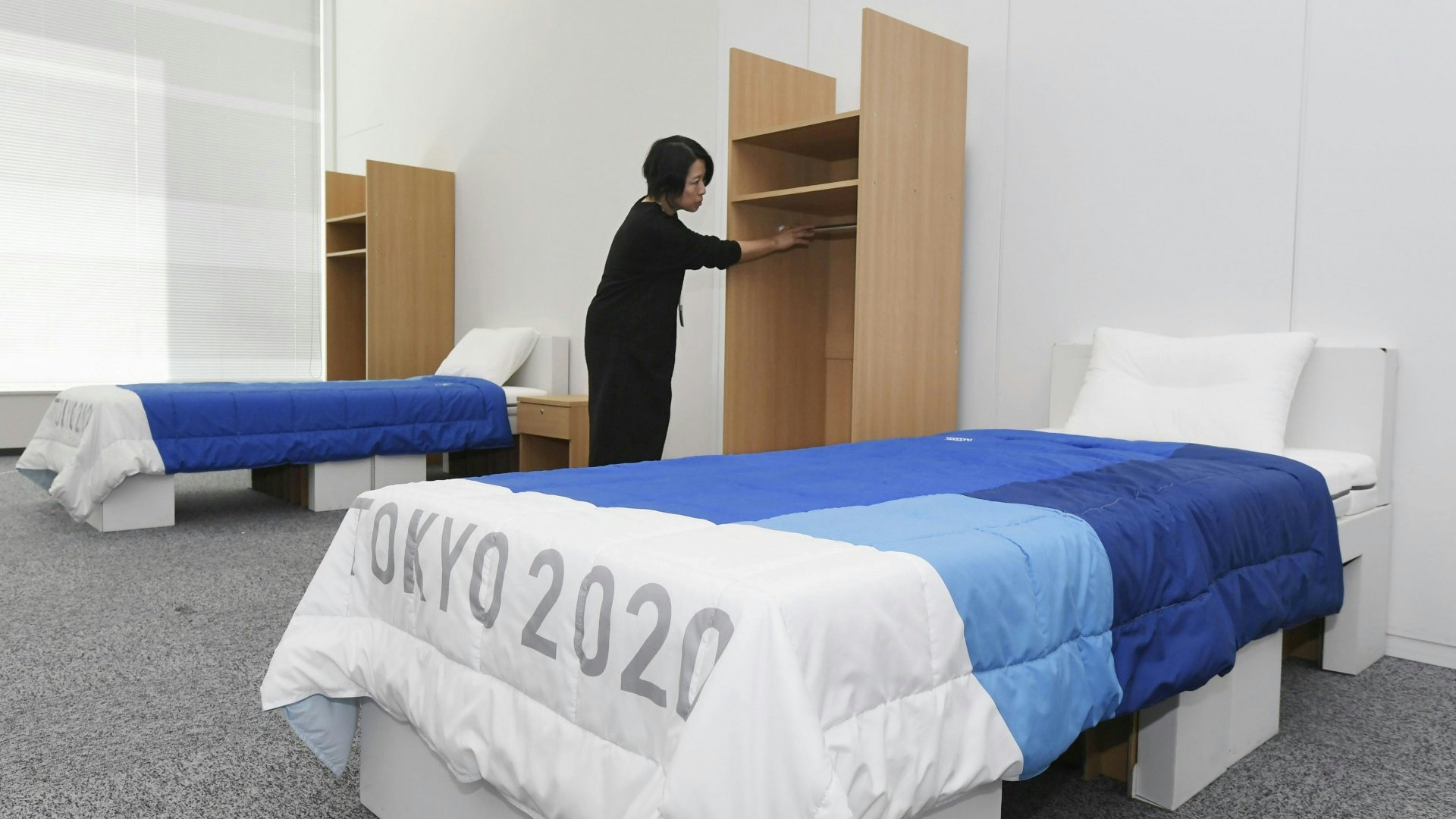 【東京奧運】選手村家俬曝光 全部大床紙製 聲稱可載重200公斤 【東京奧運】選手村家俬曝光 全部大床紙製 聲稱可載重200公斤