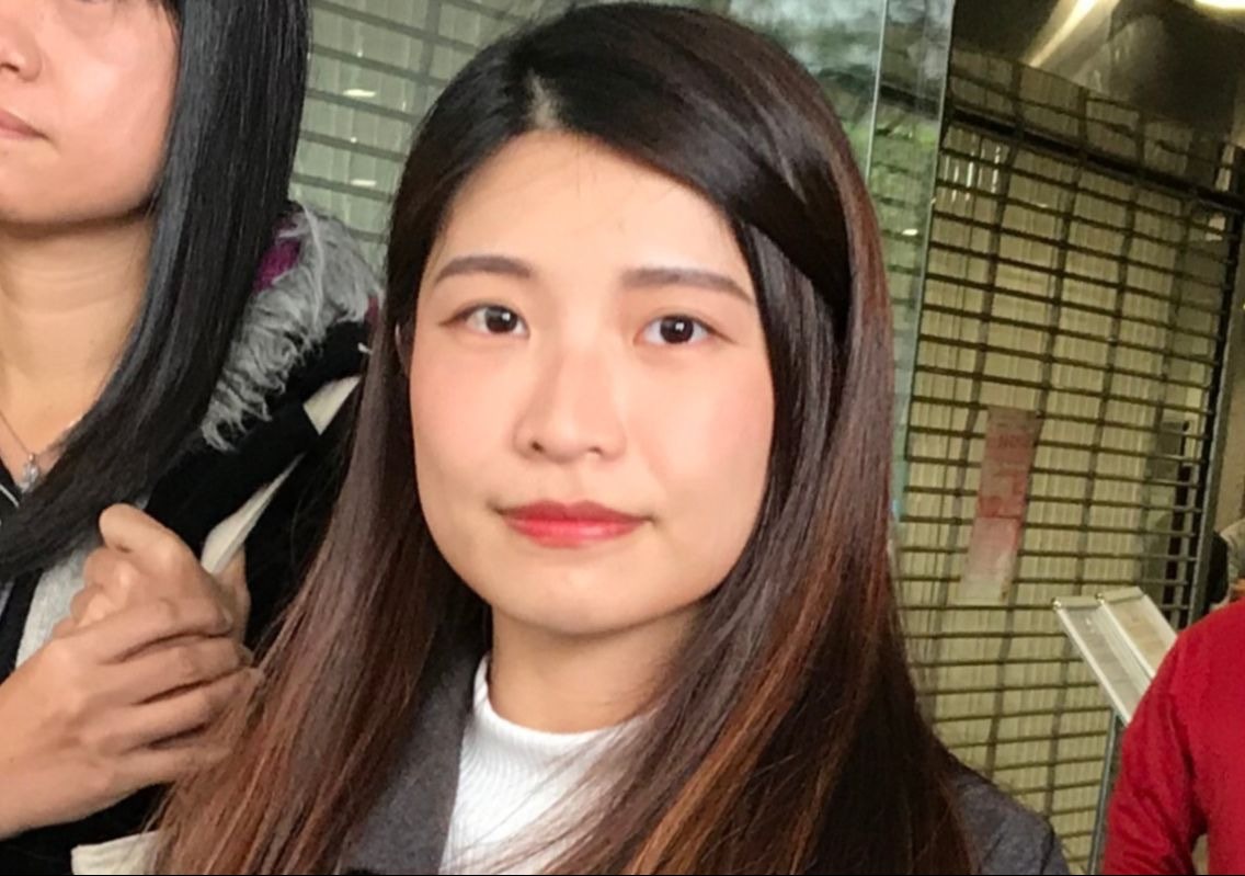 【逃犯條例】仇栩欣與另一男涉推警員心口被控　案押後2月再訊