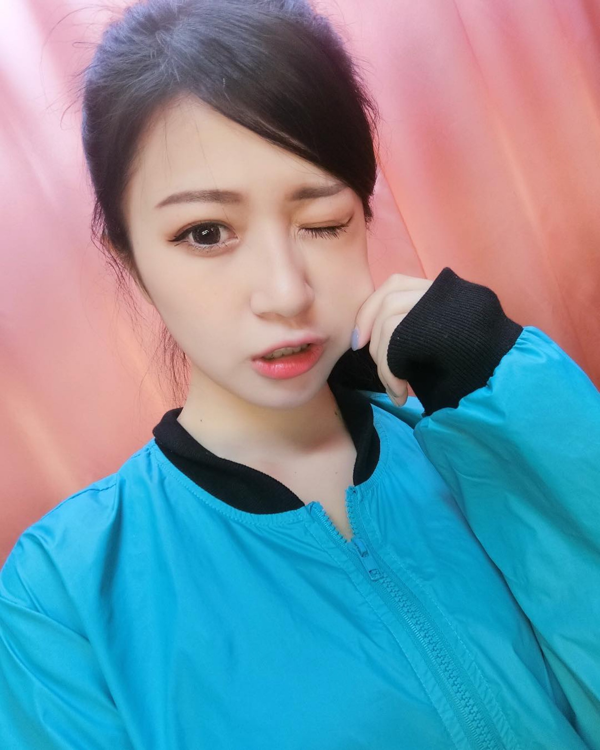 林珈伊擁有精緻五官。(IG「kids_be」圖片)  林珈伊擁有精緻五官。(IG「kids_be」圖片)