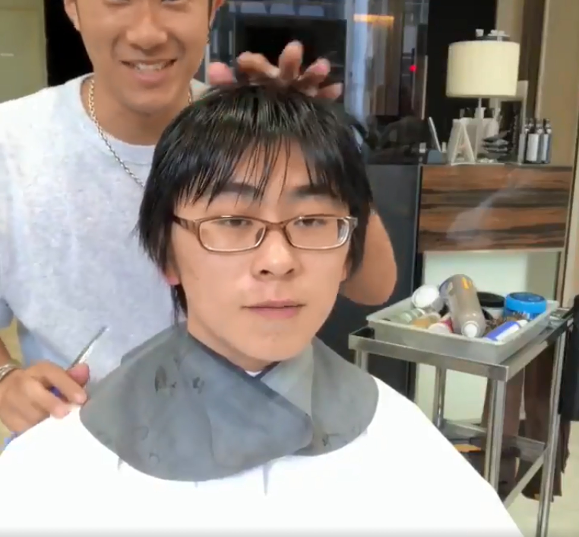 多圖 宅男變花美男全靠一個髮型日本幻術髮型師神技改變人生 多圖 宅男變花美男全靠一個髮型日本幻術髮型師神技改變人生