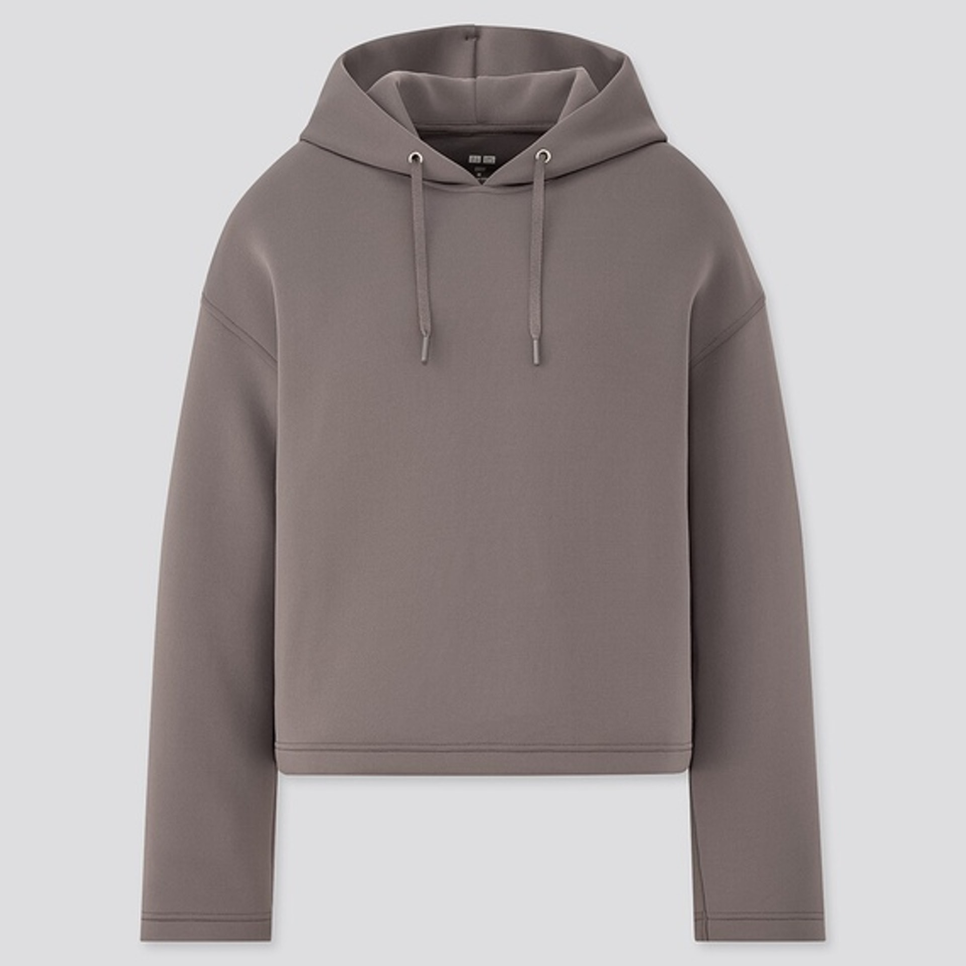 ドライソフト(Dry 柔軟)系列採用了94%聚酯纖維和6%氨綸製成。(uniqlo.com) ドライソフト(Dry 柔軟)系列採用了94%聚酯纖維和6%氨綸製成。(uniqlo.com)