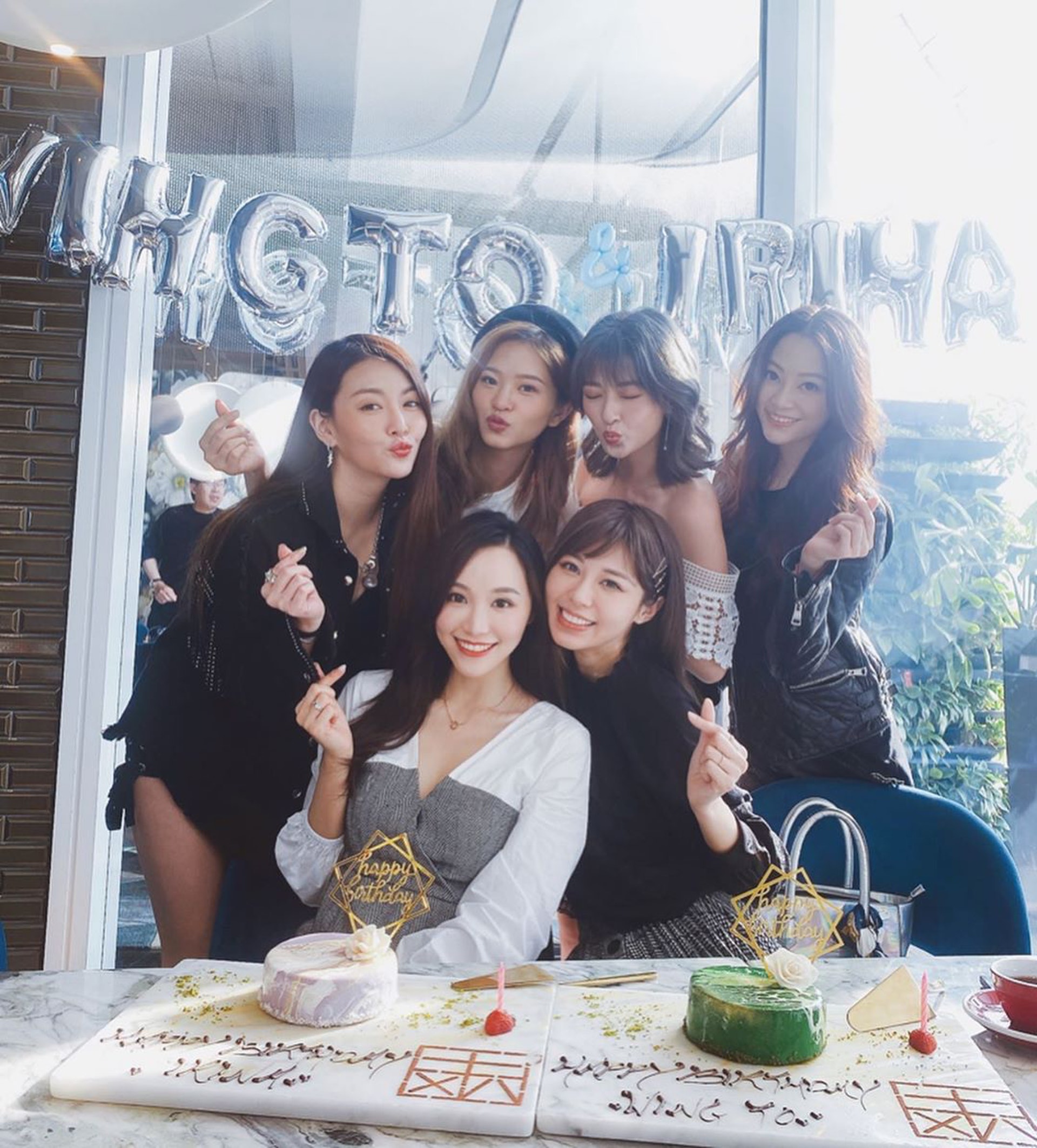 好姊妹重聚!(IG@lolaaurora) 好姊妹重聚!(IG@lolaaurora)