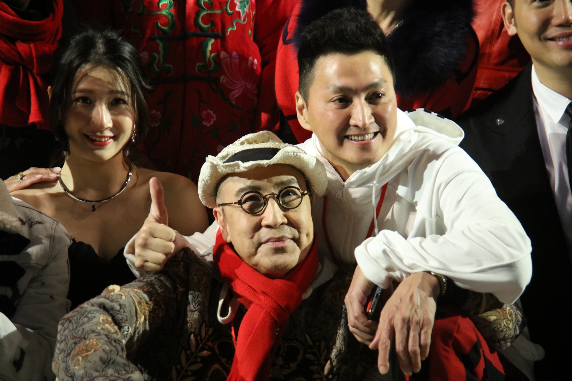 何家勁指由於昨天是師傅張之珏70大壽，所以半年前已經一口答應前來獻唱：「自從1982年之後，都冇乜機會喺香港唱歌，今次可以喺香港獻下醜，都幾興奮！」（陳志嵐攝）