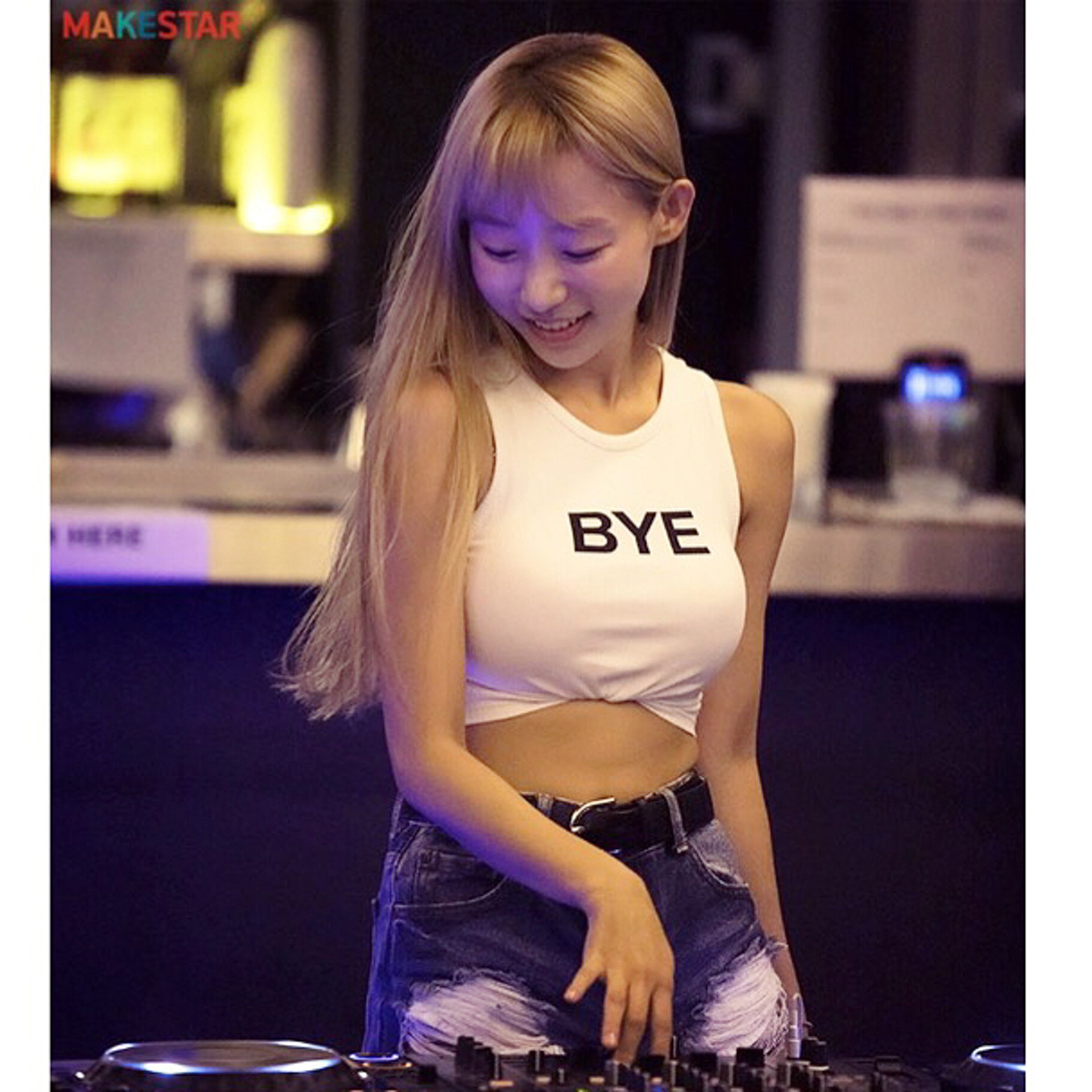 樸恩智樣靚身材好,仲識打碟。現時她的IG粉絲數已突破27萬。(IG@pyoapple) 樸恩智樣靚身材好,仲識打碟。現時她的IG粉絲數已突破27萬。(IG@pyoapple)