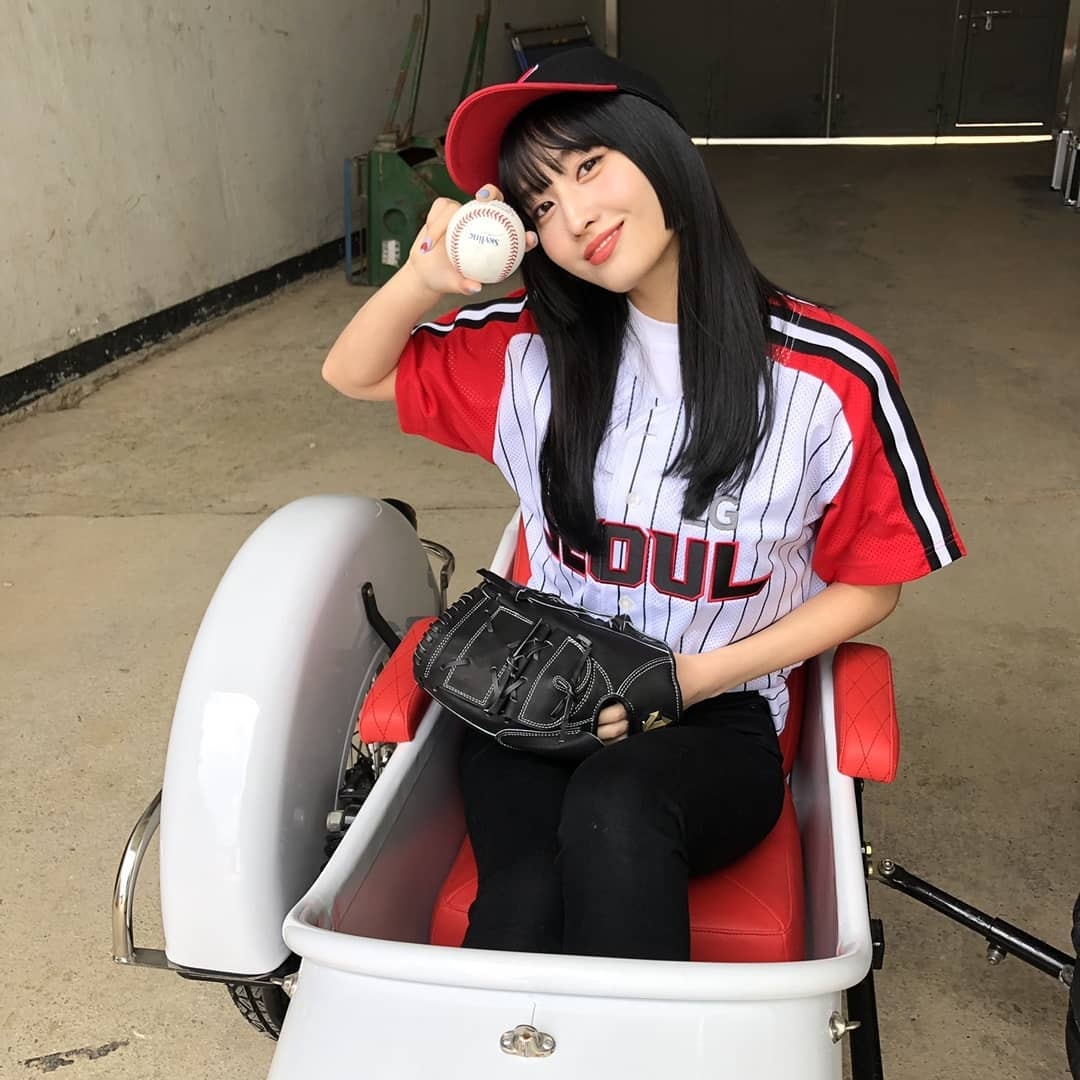 Momo平日也有運動 (ig@twicetagram)