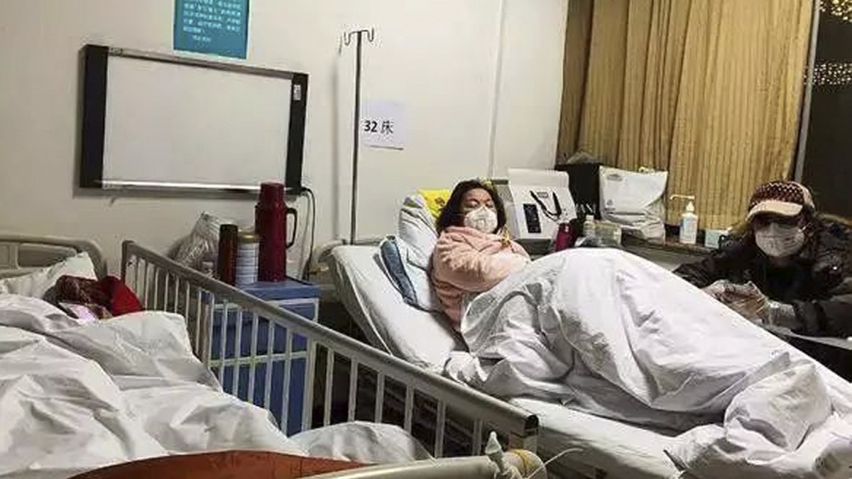 武漢肺炎 |母確診女貼身照顧出入醫院無感染　抗疫11招醫生也大讚
