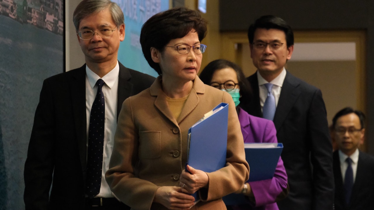 【武漢肺炎】林鄭:160萬捐贈口罩將送弱勢社群 向醫管局撥47億 【武漢肺炎】林鄭:160萬捐贈口罩將送弱勢社群 向醫管局撥47億