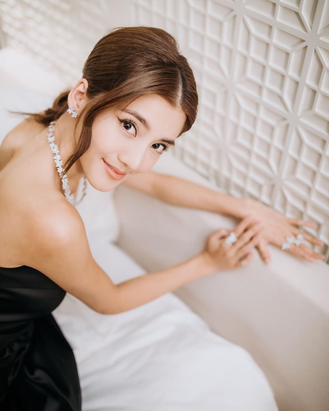 吳千語扭傷腳懷念水上運動　曬滑水影片騷英姿白滑長腿更搶鏡【C300美女正妹圖庫 http://bbs2.c300.com.tw】