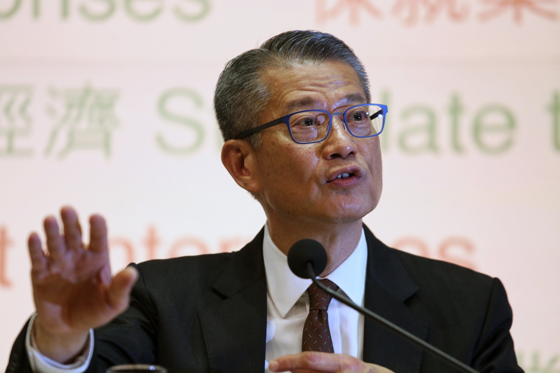 財政司司長陳茂波在2月26日,公布新年度財政預算案,未來連年赤字。(張浩維攝) 財政司司長陳茂波在2月26日,公布新年度財政預算案,未來連年赤字。(張浩維攝)