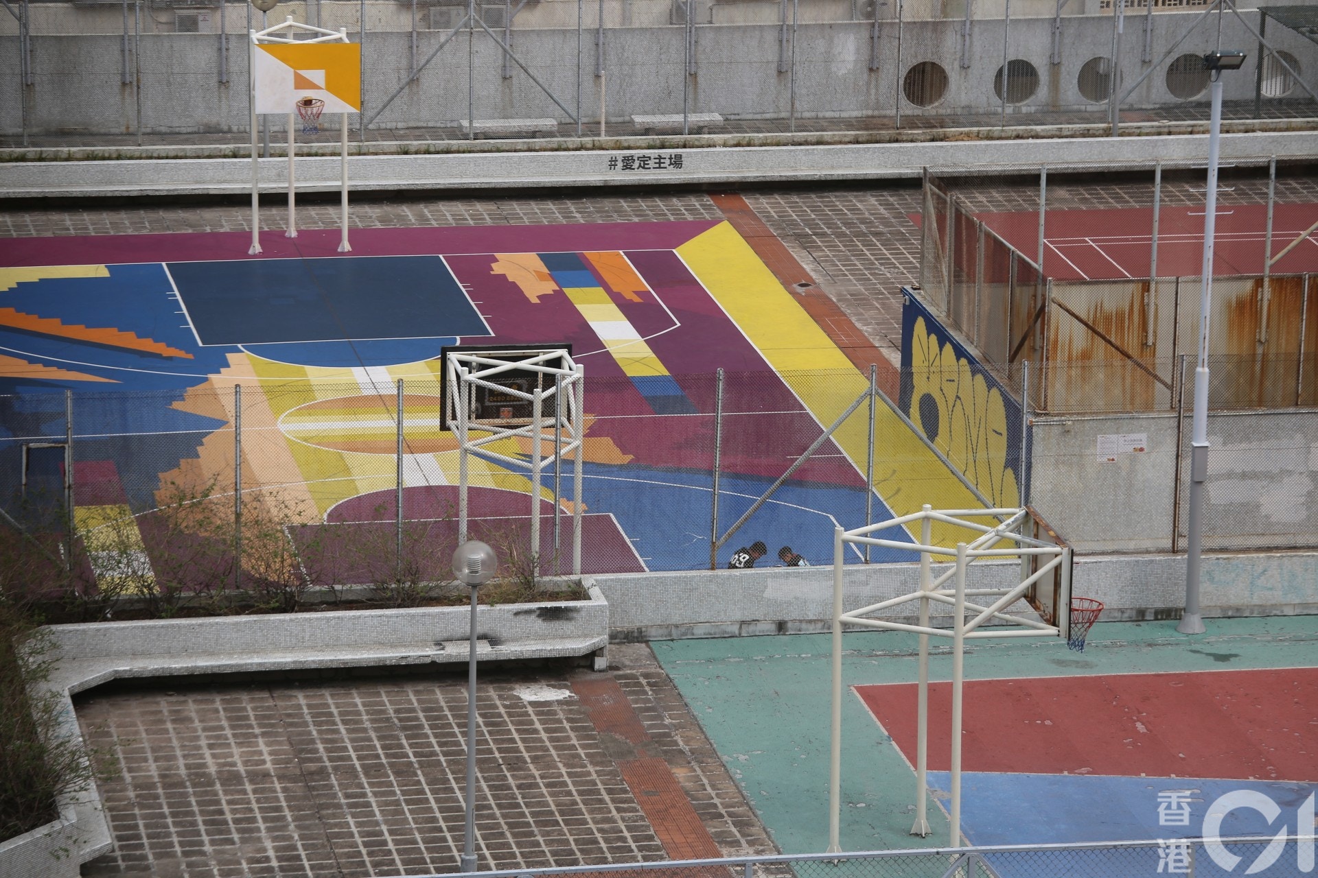 牛丸事件2 0 童黨拍欺凌片放上網社工 施虐者想攞威 香港01 突發