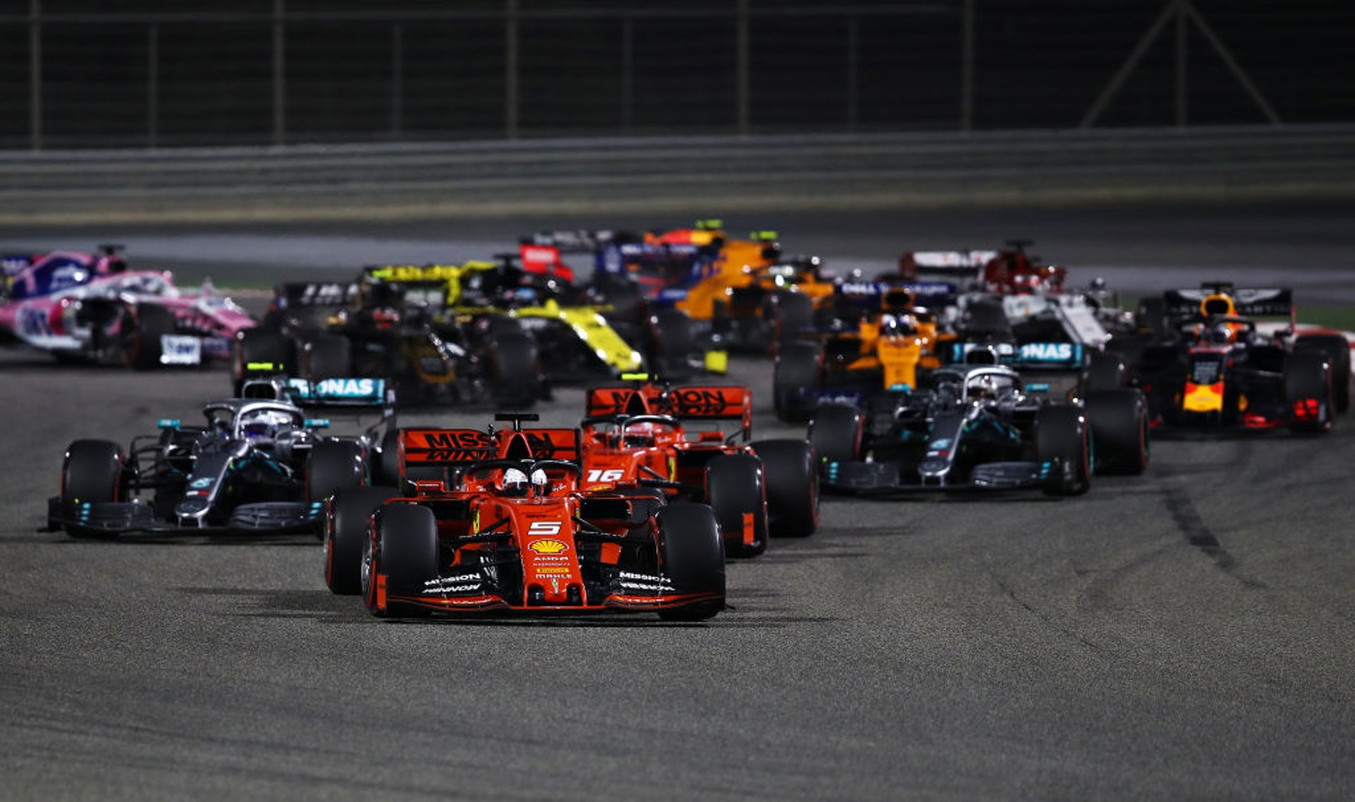 新冠肺炎肆虐全球,F1巴林站亦受到影響。(Getty Images) 新冠肺炎肆虐全球,F1巴林站亦受到影響。(Getty Images)