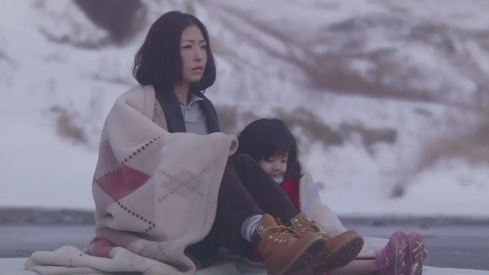 日劇《Mother》由松雪泰子、蘆田愛菜主演，還曾被土耳其、韓國翻拍。（豆瓣）