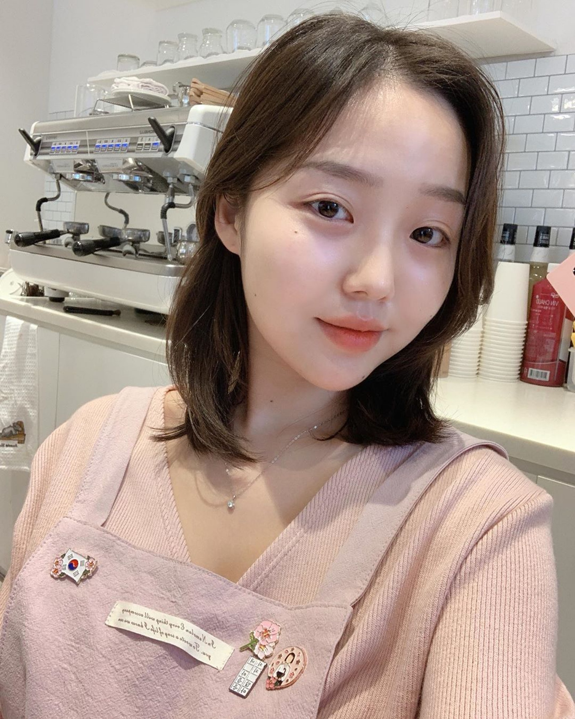 多圖 韓國 最強body Cafe店員vivi 身材太好被誤會係整容 多圖 韓國 最強body Cafe店員vivi 身材太好被誤會係整容