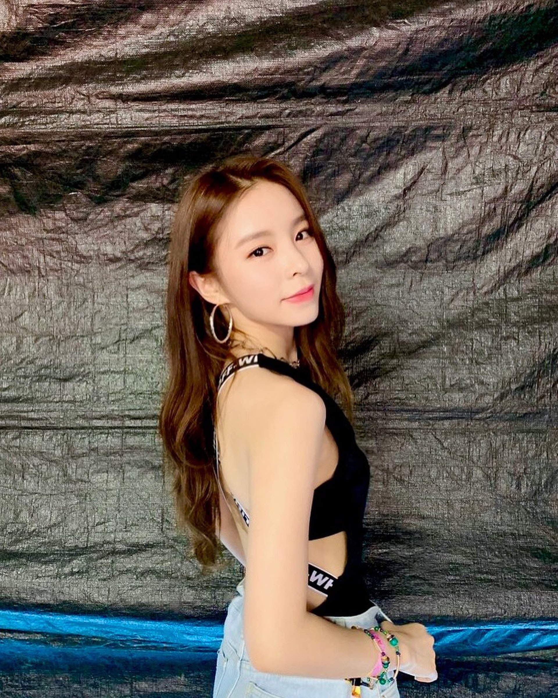 現年21歲的Elkie愈來愈靚。(IG/ @chongtingyanelkie) 現年21歲的Elkie愈來愈靚。(IG/ @chongtingyanelkie)