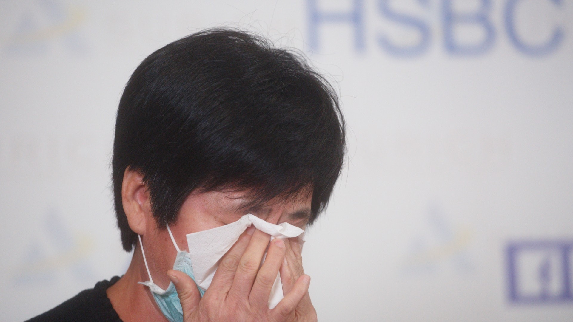 【滙控失息】小股東畢生積蓄買滙控收息:𠵱家係推我哋去埋葬 【滙控失息】小股東畢生積蓄買滙控收息:𠵱家係推我哋去埋葬
