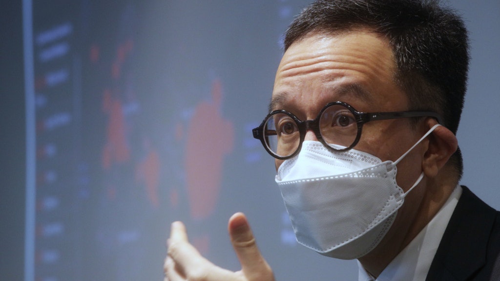 梁卓偉《紐約時報》撰文:封城禁聚難長久 應「有鬆有緊」找平衡 梁卓偉《紐約時報》撰文:封城禁聚難長久 應「有鬆有緊」找平衡