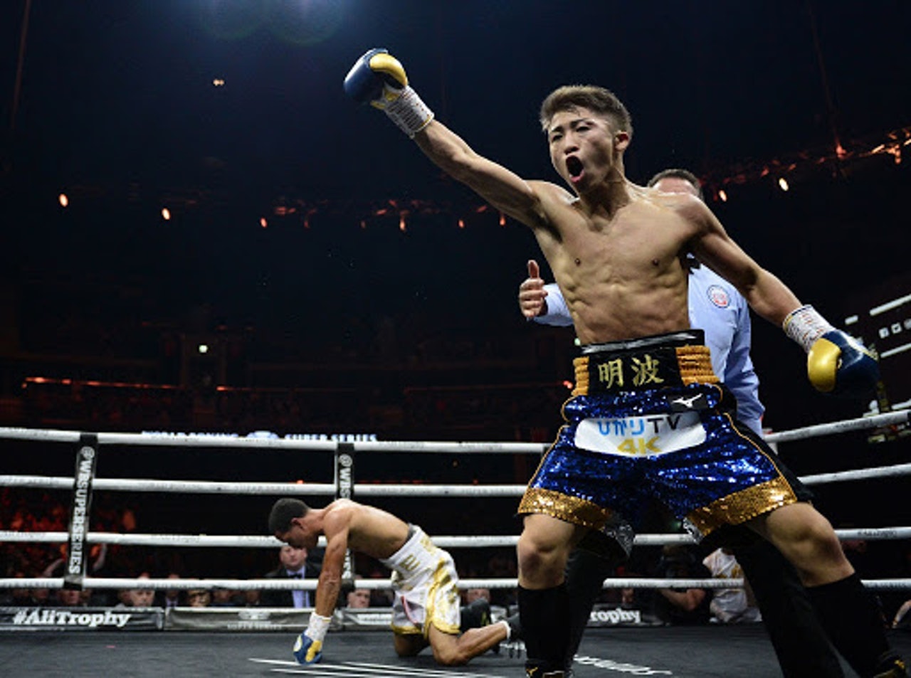 上年英國舉行的WBSS(World Boxing Super Series)Bantamweight 準決賽,井上尚彌於第二回合擊倒了來自波多黎各的 IBF 拳王 Emmanuel Rodriguez,奪得了對手的IBF 拳王腰帶。(Getty Images) 上年英國舉行的WBSS(World Boxing Super Series)Bantamweight 準決賽,井上尚彌於第二回合擊倒了來自波多黎各的 IBF 拳王 Emmanuel Rodriguez,奪得了對手的IBF 拳王腰帶。(Getty Images)