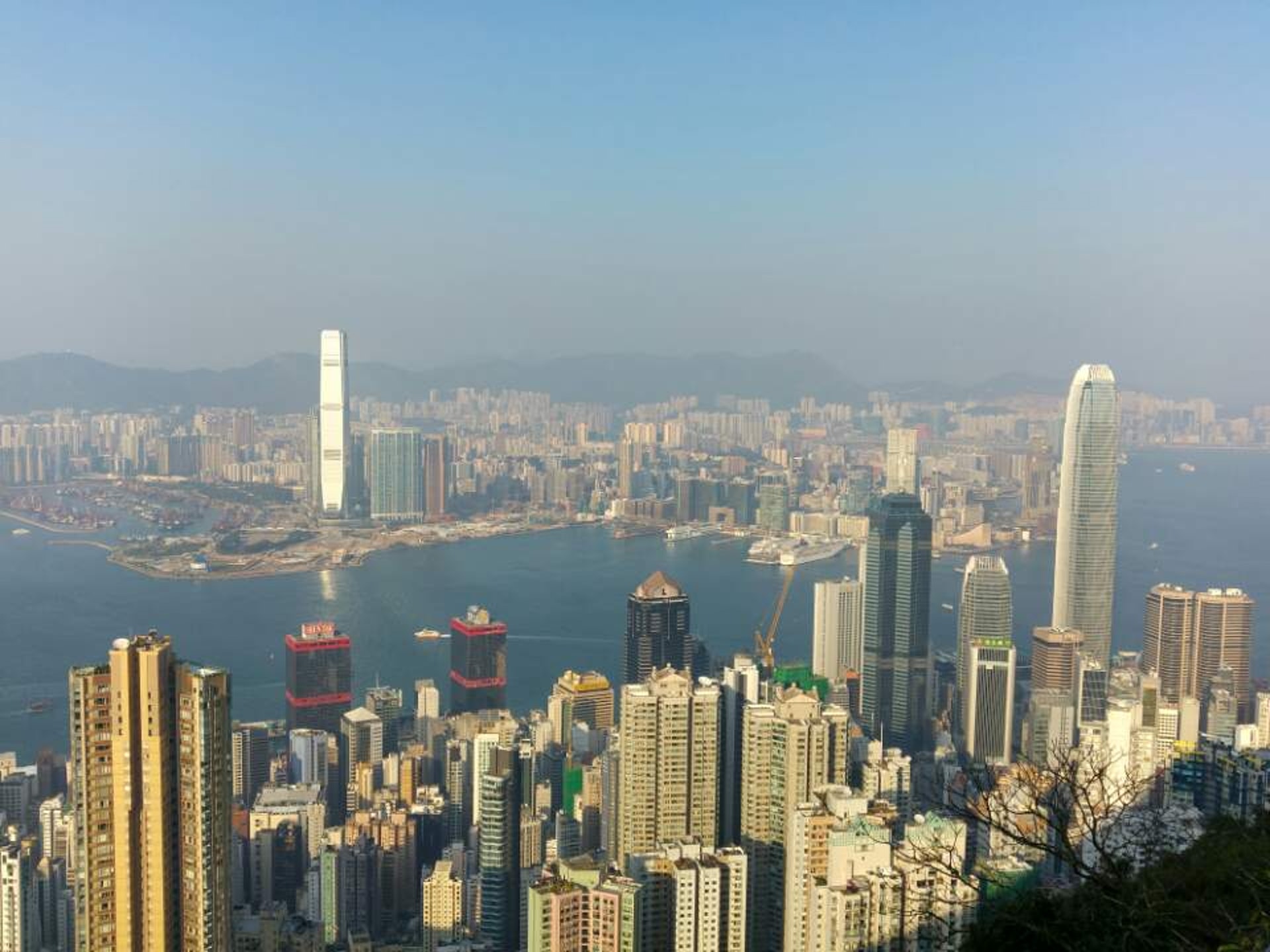 香港甲級寫字樓租金成全球最貴,平均每月呎租約170港元。(資料圖片) 香港甲級寫字樓租金成全球最貴,平均每月呎租約170港元。(資料圖片)
