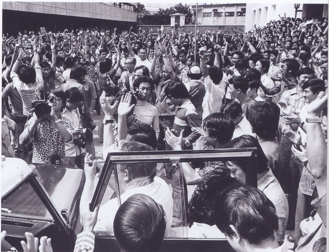 1977年百警衝擊廉署總部打傷調查員港督麥理浩設限期特赦涉貪警