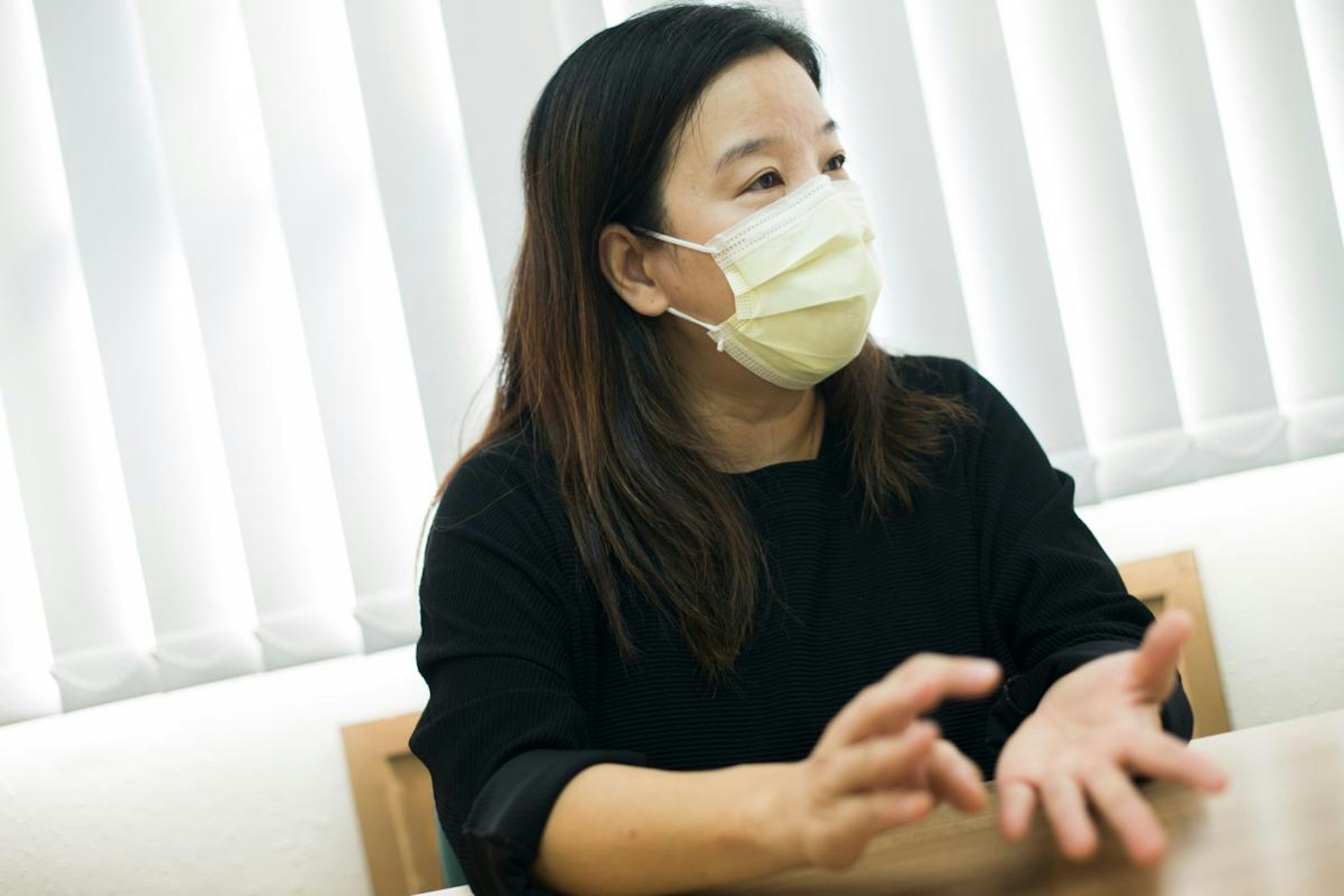 何卓儀表示,公司聘請的10個長散工當中,有更生人士、精神病患康復者、新來港人士、長者等,若情況許可,盡量都不希望裁員。(黃寶瑩攝) 何卓儀表示,公司聘請的10個長散工當中,有更生人士、精神病患康復者、新來港人士、長者等,若情況許可,盡量都不希望裁員。(黃寶瑩攝)